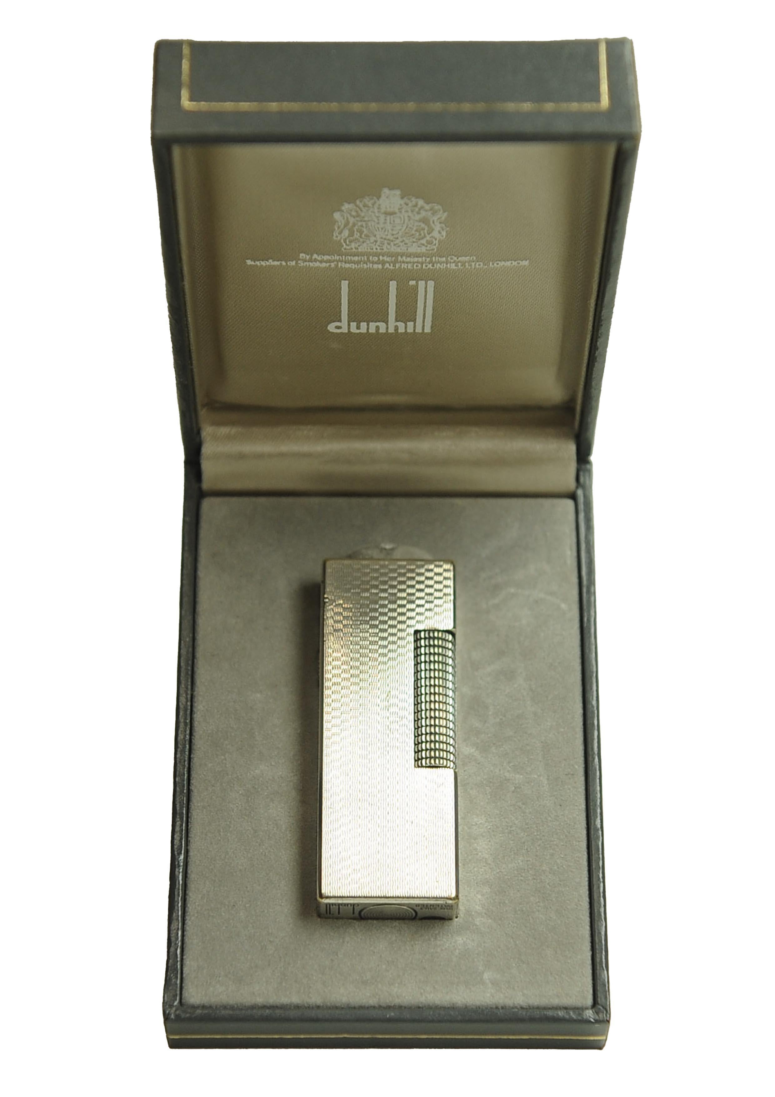 Plaqué argent Dunhill Silver Plated Working Rollagas Lighter With Dunhill Box Serviced en vente