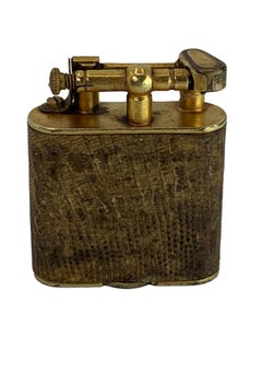 Dunhill Unique Liftarm Iconic Petrol Cigarette Lighter With Crocodile Skin (en anglais)