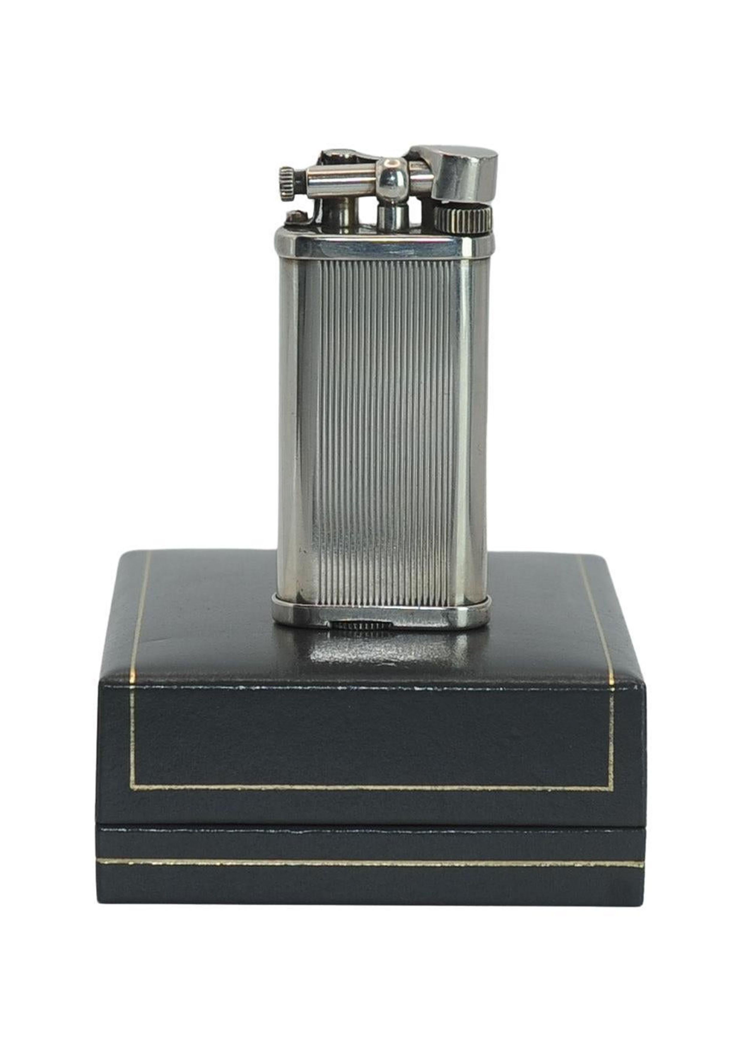 Dunhill Unique Silver Plated Lift Arm Cigarette Lighter With Dunhill Box (Accendisigari a braccio sollevabile placcato in argento con scatola Dunhill) in vendita 1