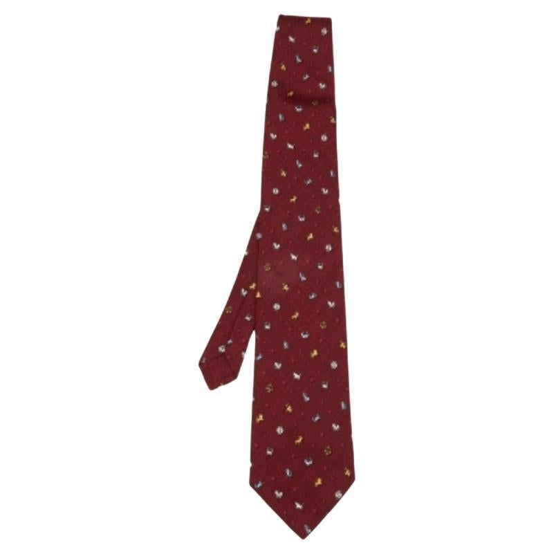 Dunhill Vintage Burgundy Zodiac Print Silk Tie (cravate en soie imprimée) en vente