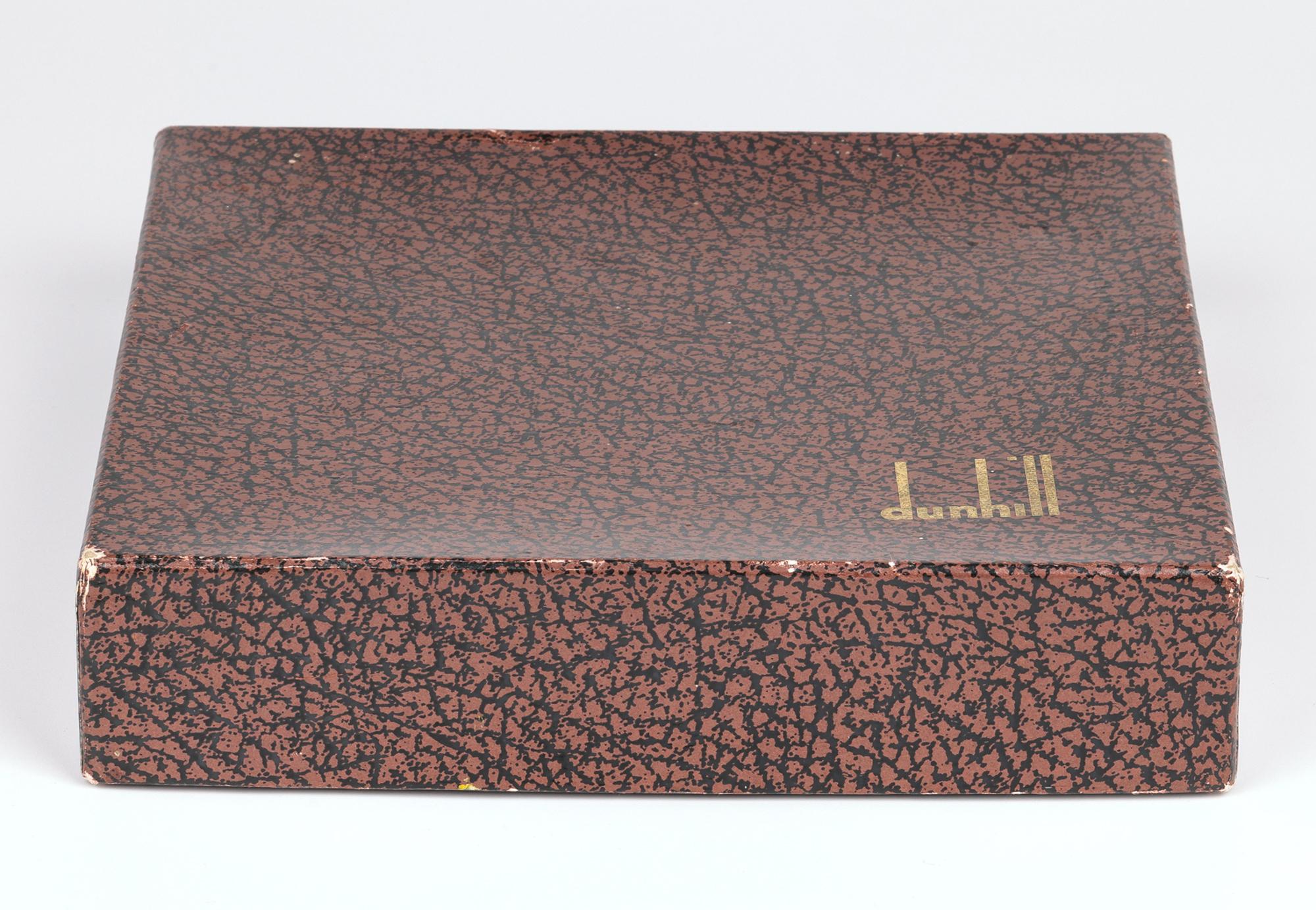 Dunhill Vintage Mid-Century Boxed Leather Easel-Back Bilderrahmen im Angebot 6