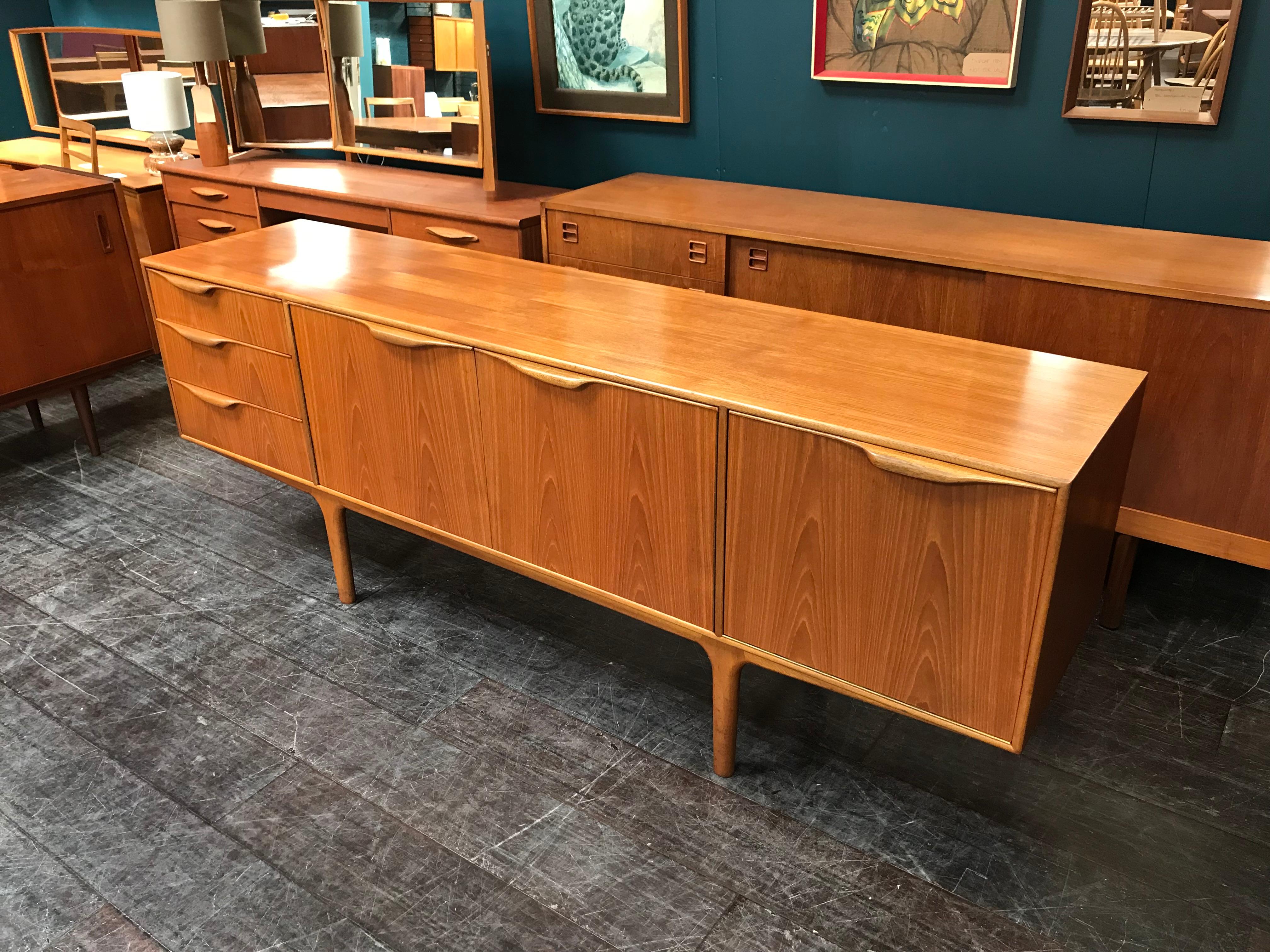 Dunvegan British Midcentury Teak Sideboard by Tom Robertson for A.H. McIntosh In Good Condition In Glasgow, GB