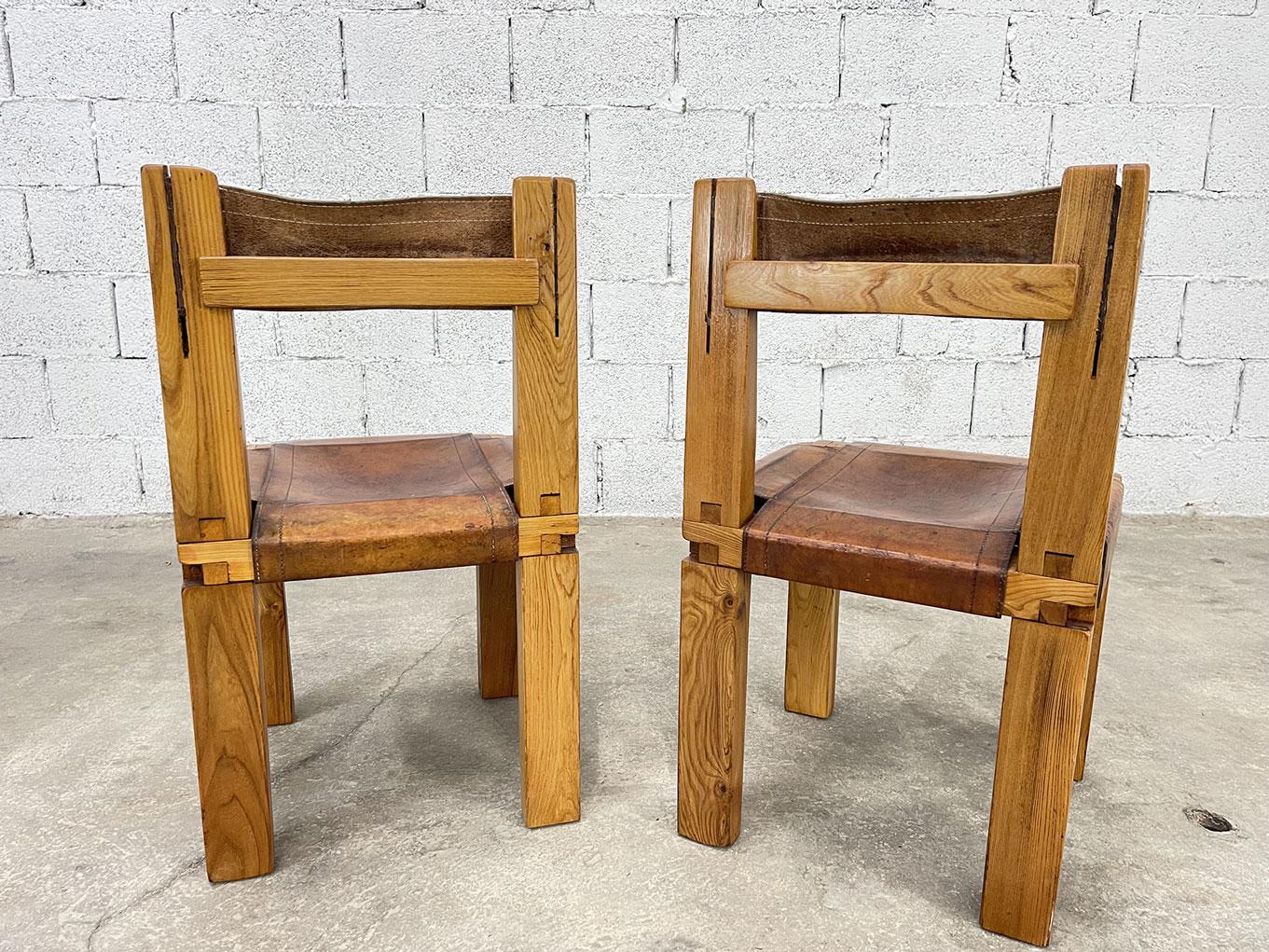 Français Duo de chaises S11 Pierre Chapo en vente
