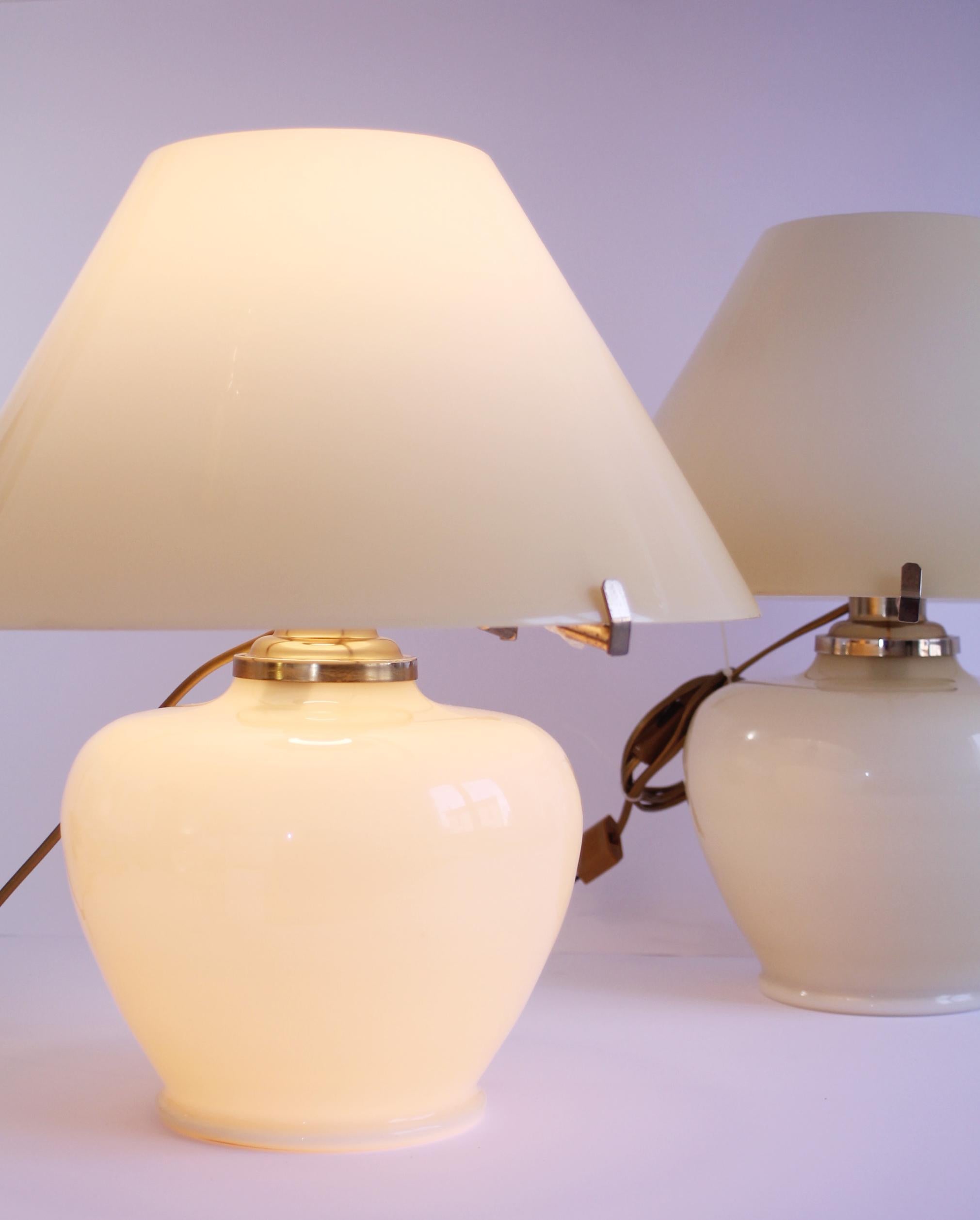 DUO - Mid-Century Murano (43hx38d cm) Vetreria Lag S.R.L (VM004) opaline glass. For Sale 4