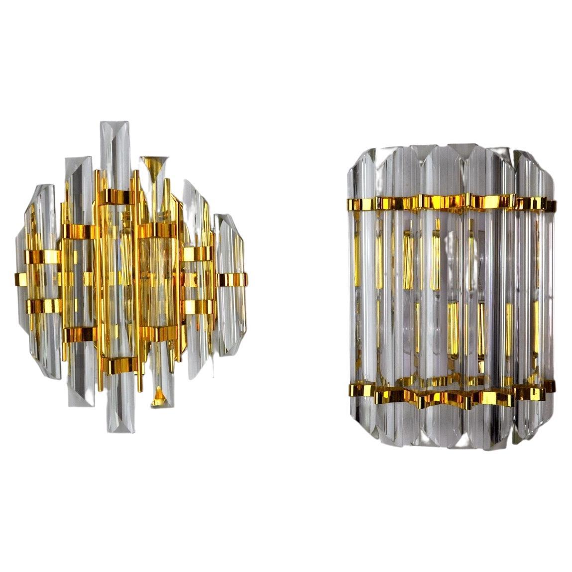 Duo of Venini Wall Lamps, Murano, Cut Glass, Italy, circa 1970