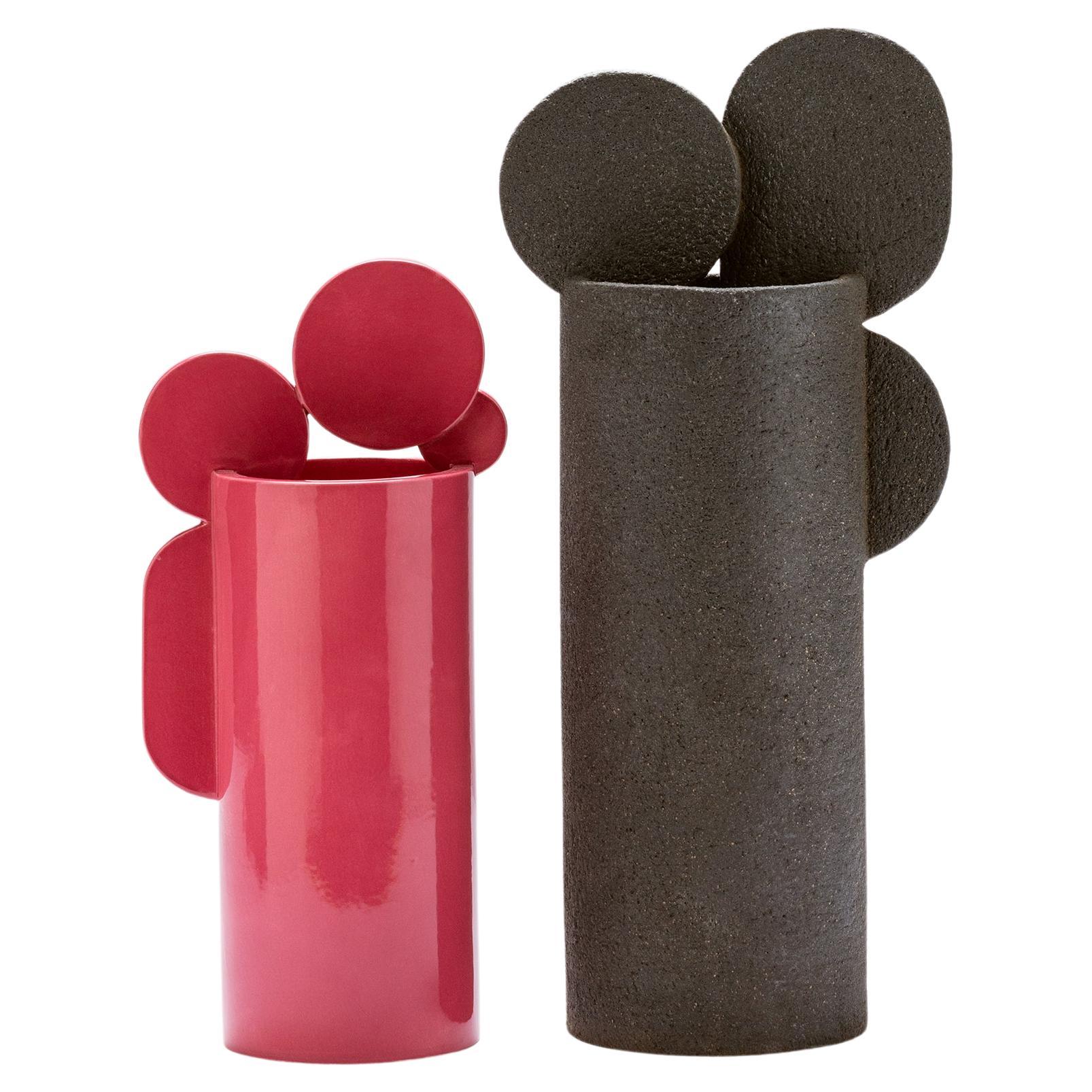 Duo-Satz  Kiss-Vase aus Terrakotta und glasierter Keramik in glänzender Reihe, hergestellt in Italien