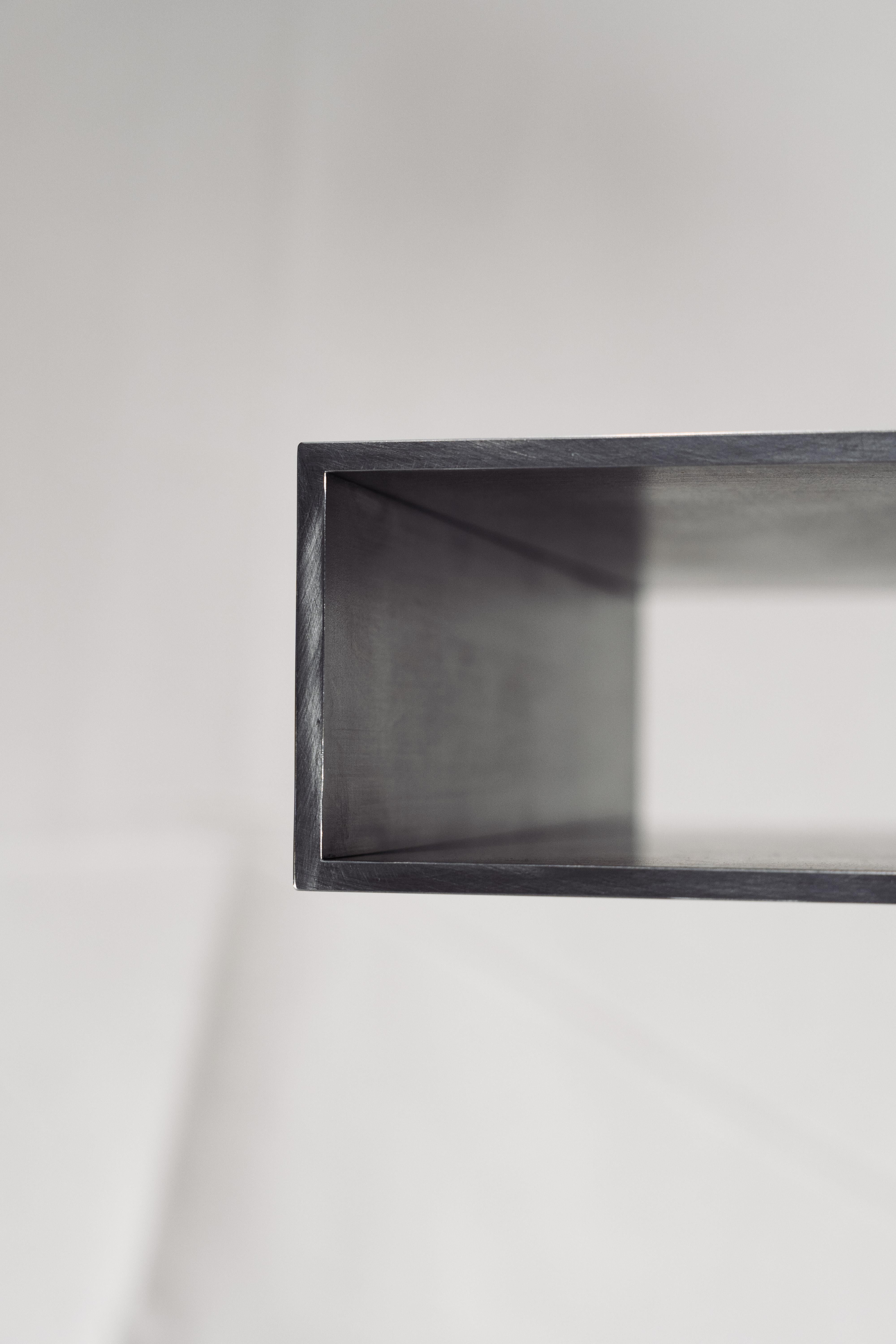 Table d'appoint Duo Simplicia de Justus Knut Schomann Neuf - En vente à Geneve, CH