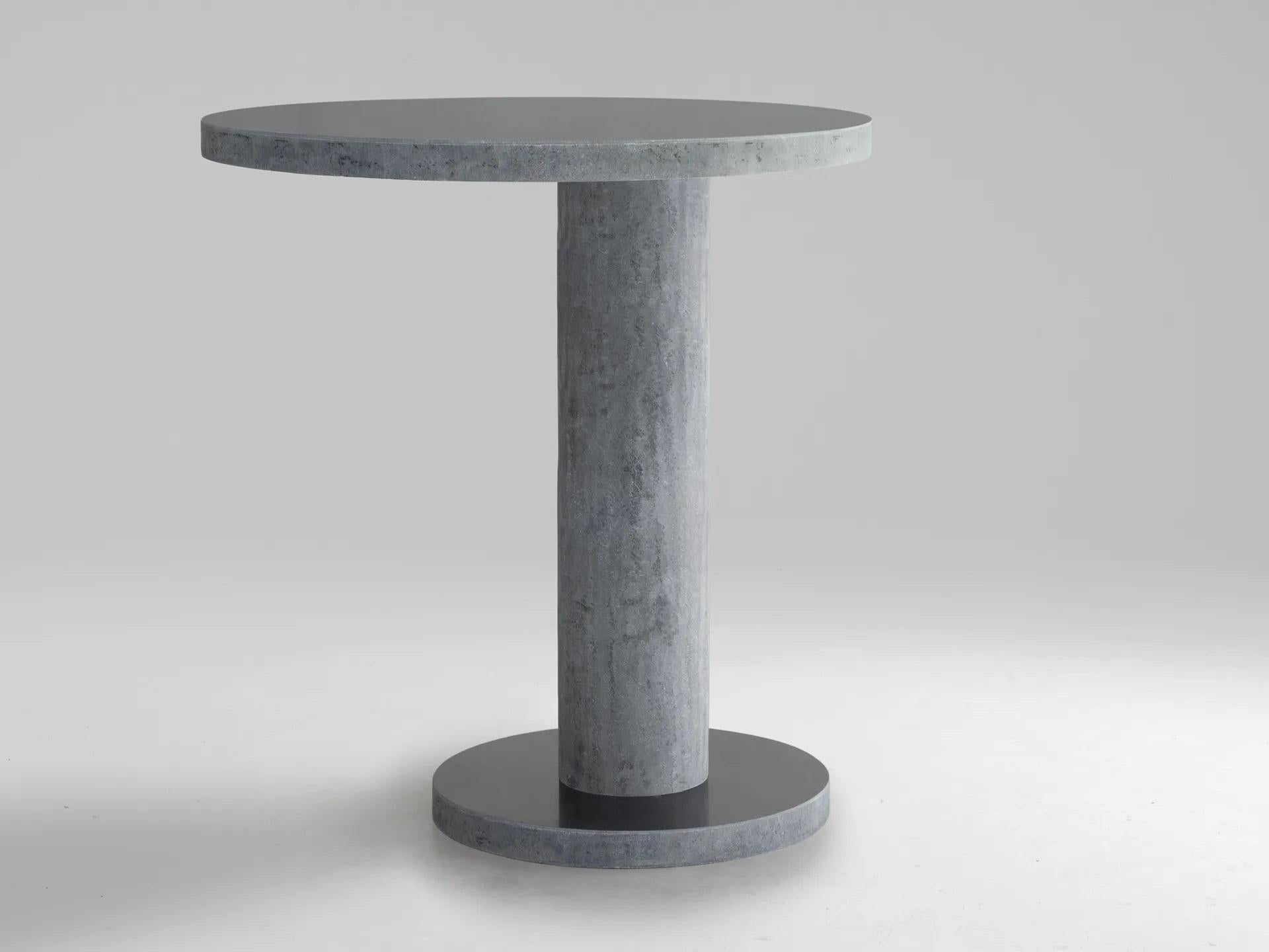 Du.o table by Imperfettolab
2021
Designer: Verter Turroni
Dimensions: Ø 90 x H 90 cm
Materials: Fiberglass
Available in black - raw Material and white- raw Material.

Two discs that approach and move away, following the Size of the cylinder