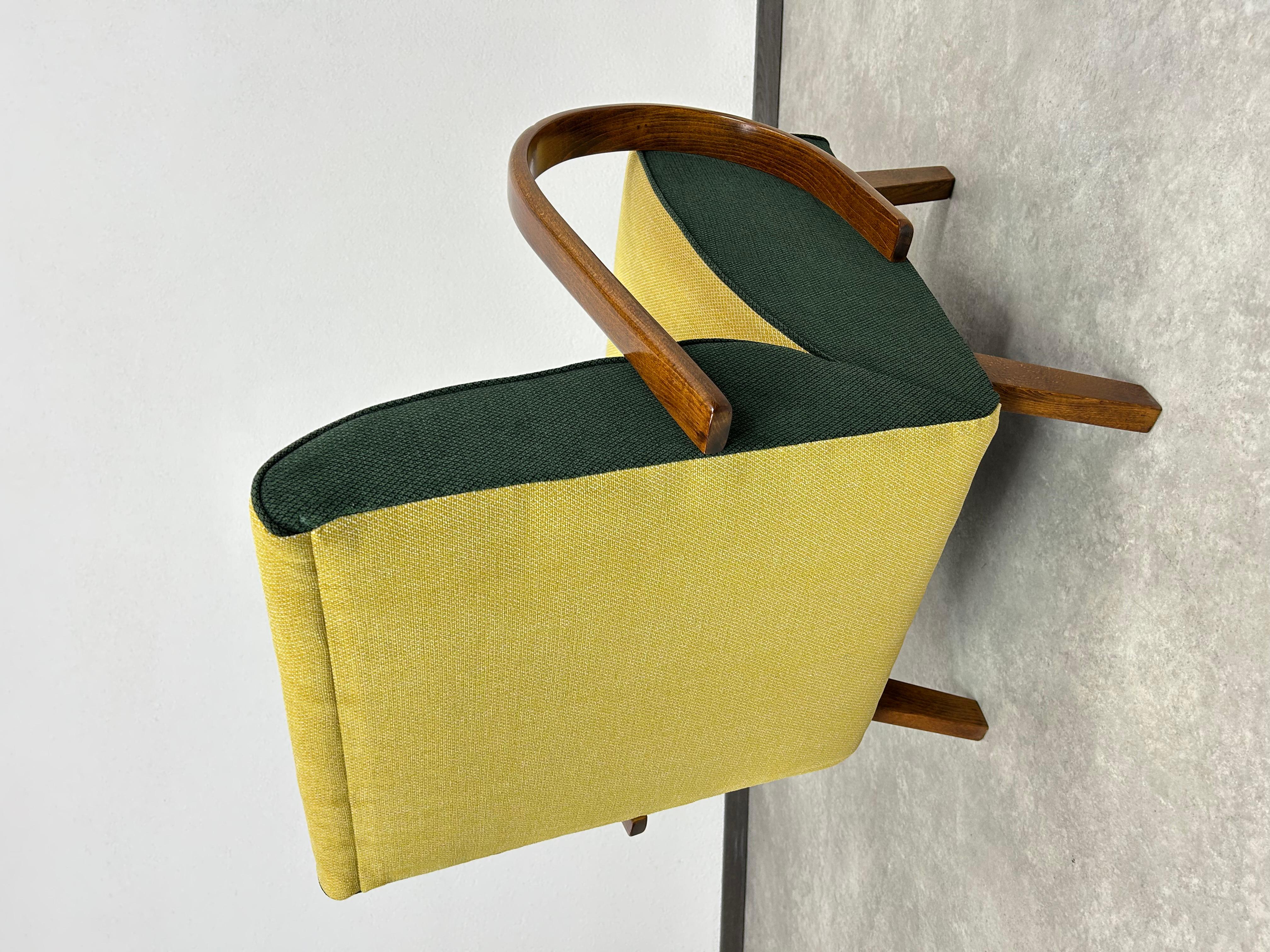 Poltrone Duocolor di Jindřich Halabala in vendita 4