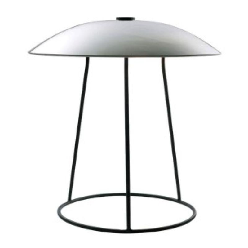 Duomo table light, silver & large by RADAR
Design: Bastien Taillard
Materials: Silver thermoformed glass. Lacquered metal structure with black matte finish. Fabric cable with integrated dimmer.
Dimensions: H 40 x D 70 cm

Also available: In