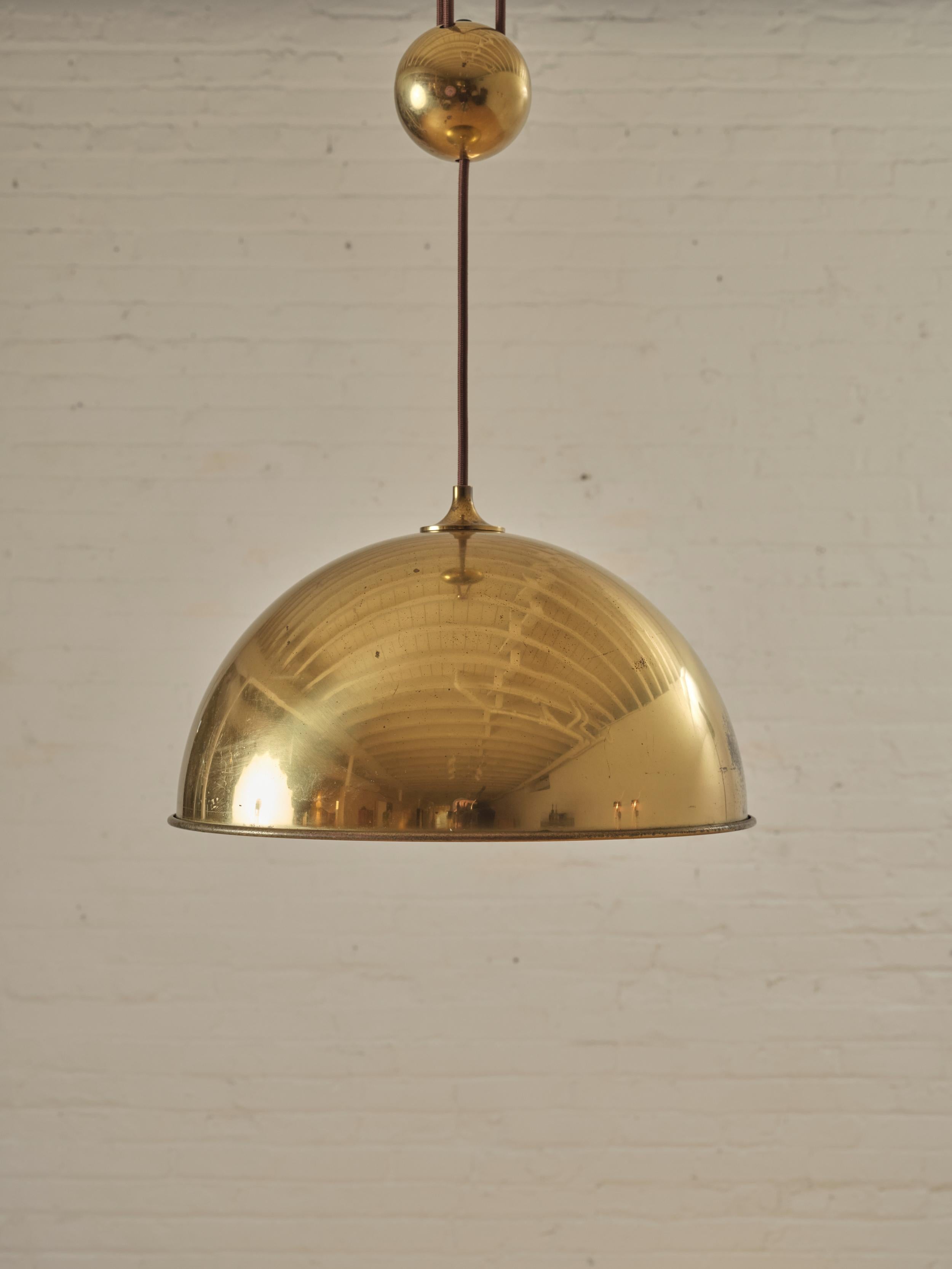 German 'Duos 36' Counter Balance Pendant by Florian Schulz For Sale