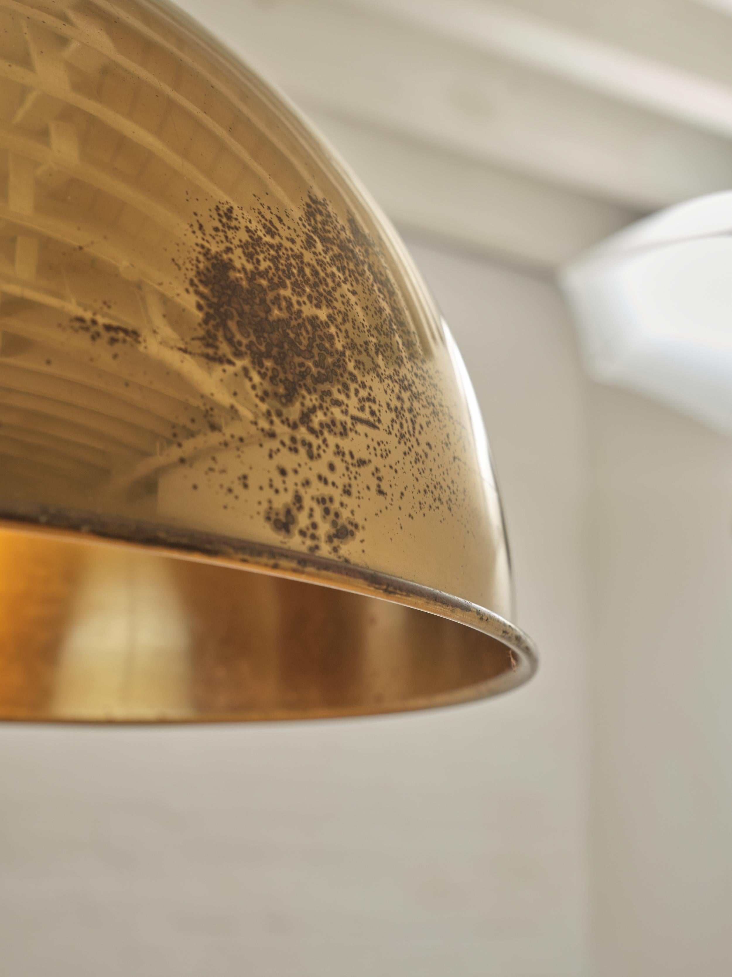 'Duos 36' Counter Balance Pendant by Florian Schulz In Good Condition In Long Island City, NY