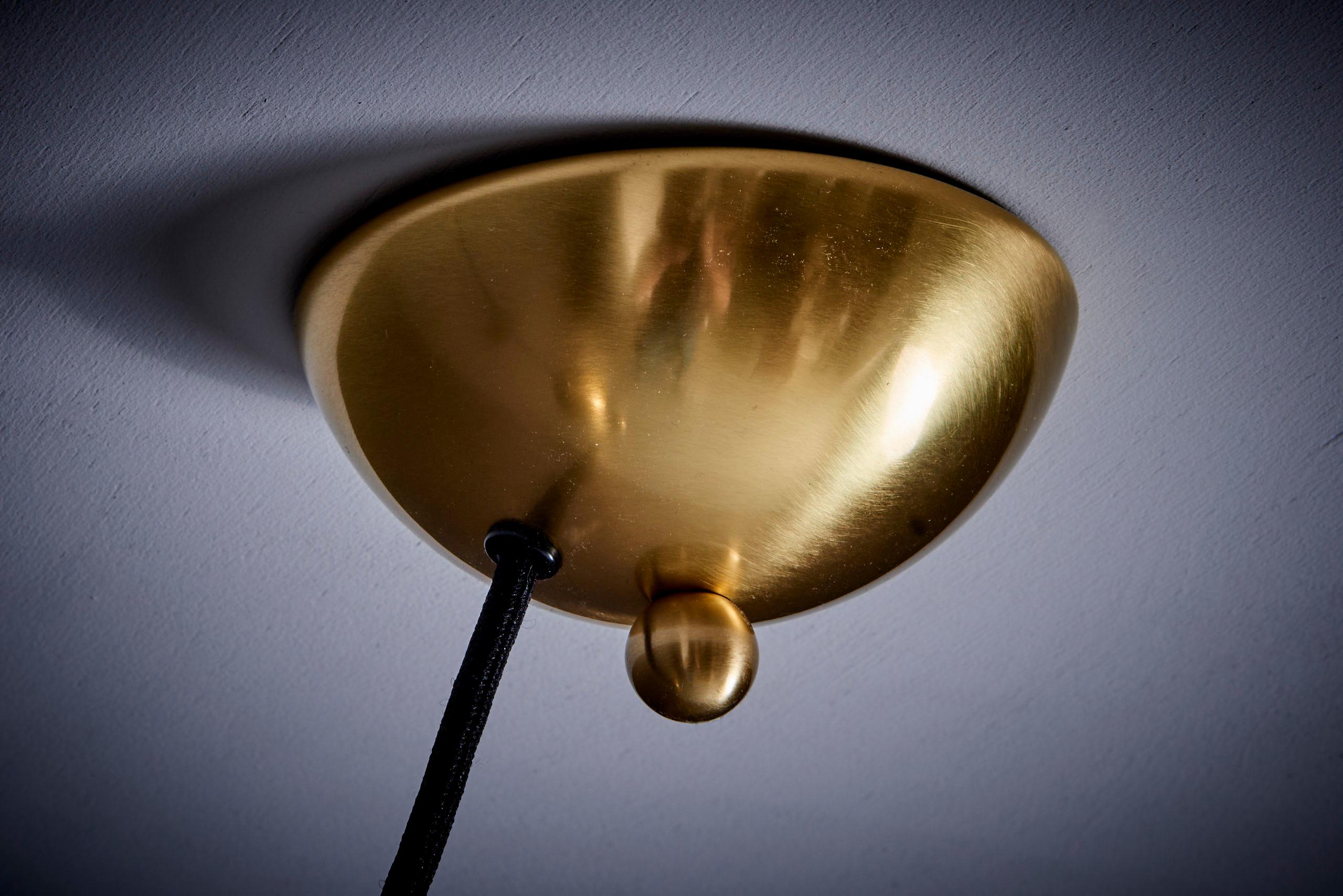 DUOS 36 Pendant Lamp with Side Pull in Brass by Florian Schulz, Germany For Sale 3