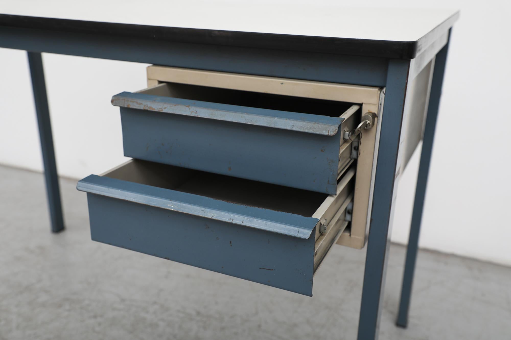 Duotone Ahrend De Cirkel Metal Desk With Two Drawers In Good Condition For Sale In Los Angeles, CA