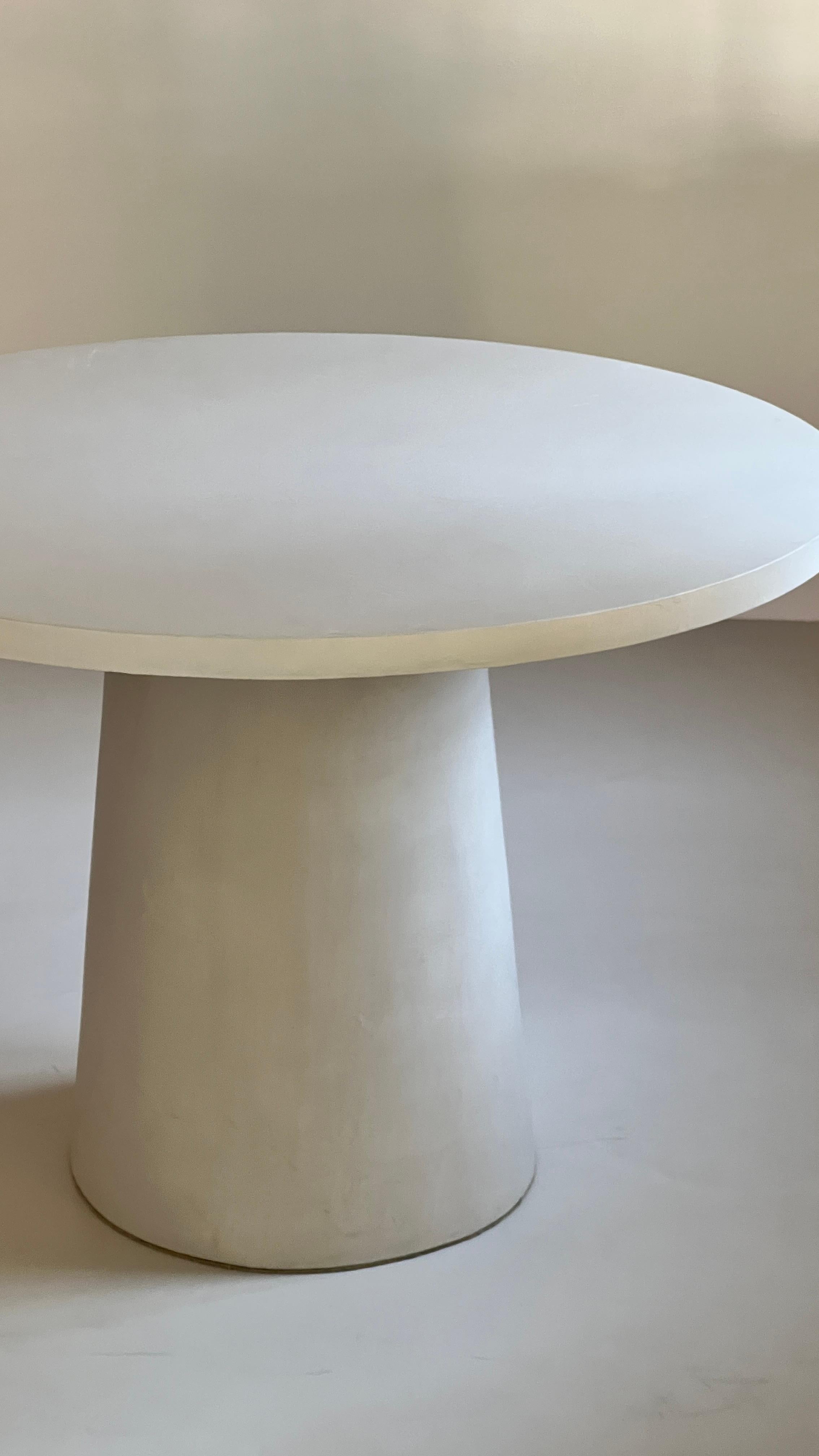 Italian Duplex Corda Table in Resin