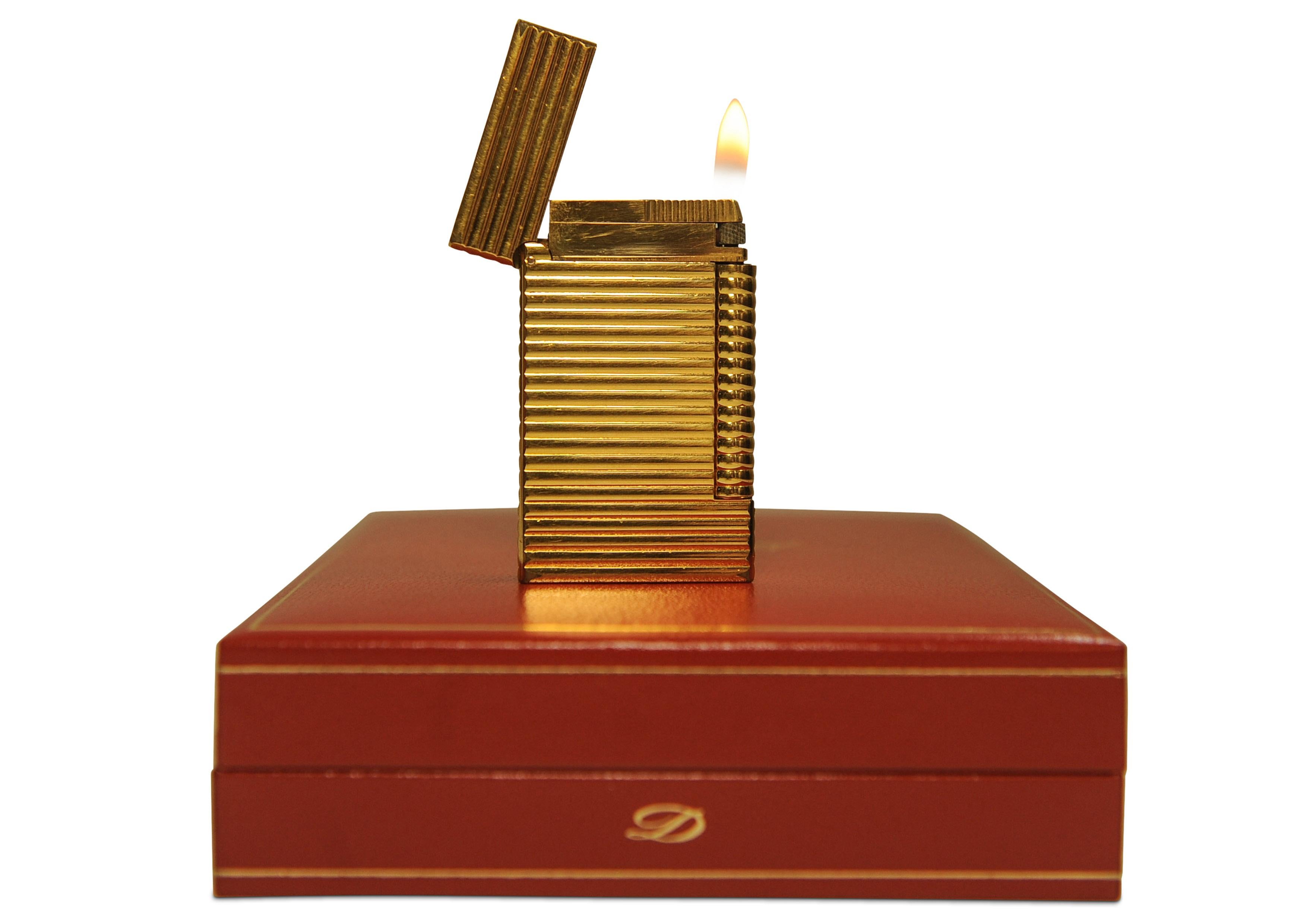 French Dupont 18ct Gold Plated Briquet De Poche Lighter With Original Box & Papers For Sale