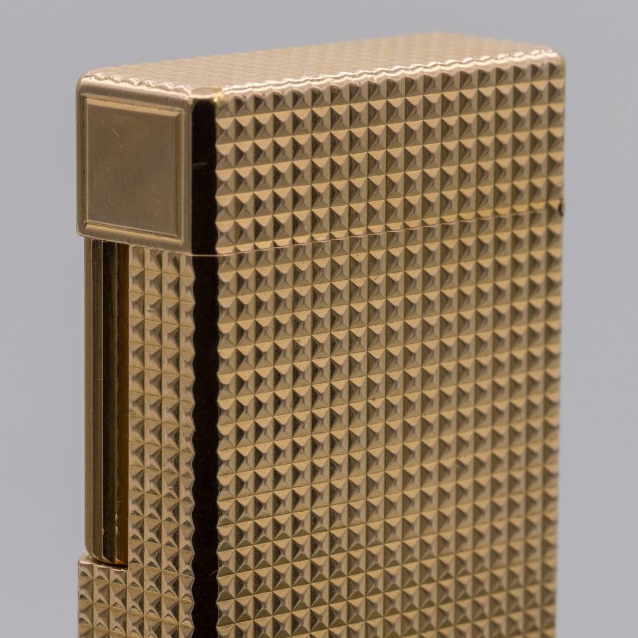 Briquet de poche Dupont plaqué or, vers 1975 7