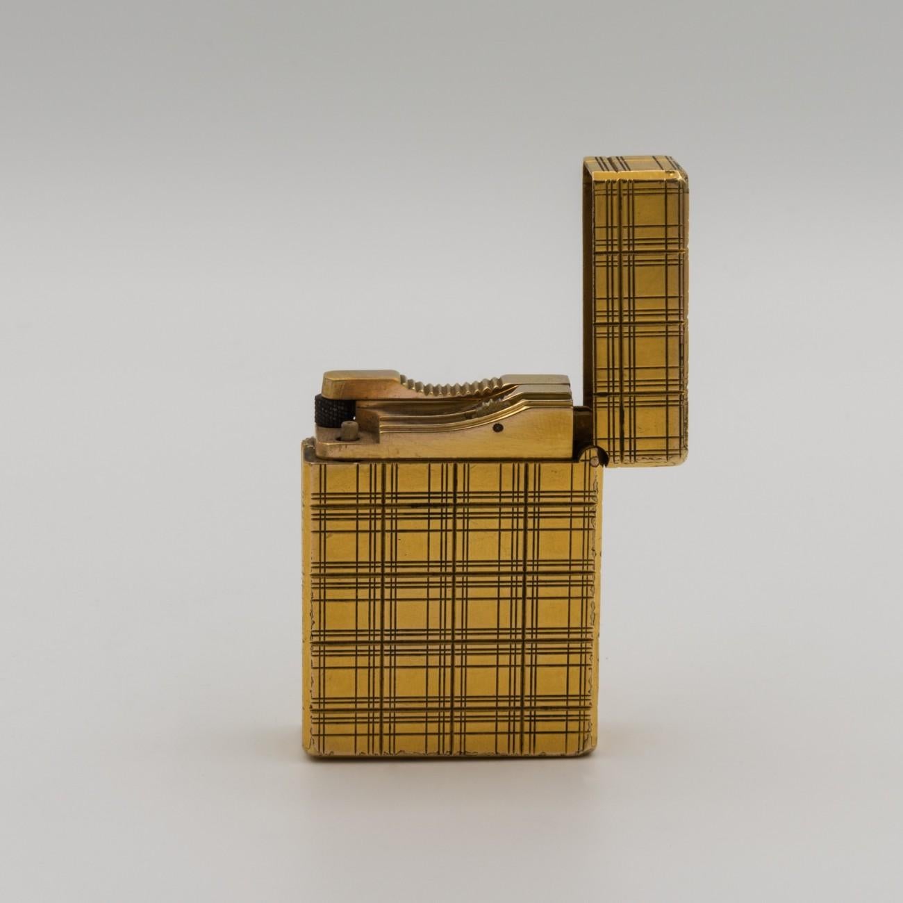 Dupont 'Hermes' Pocket Lighter, circa 1960 2