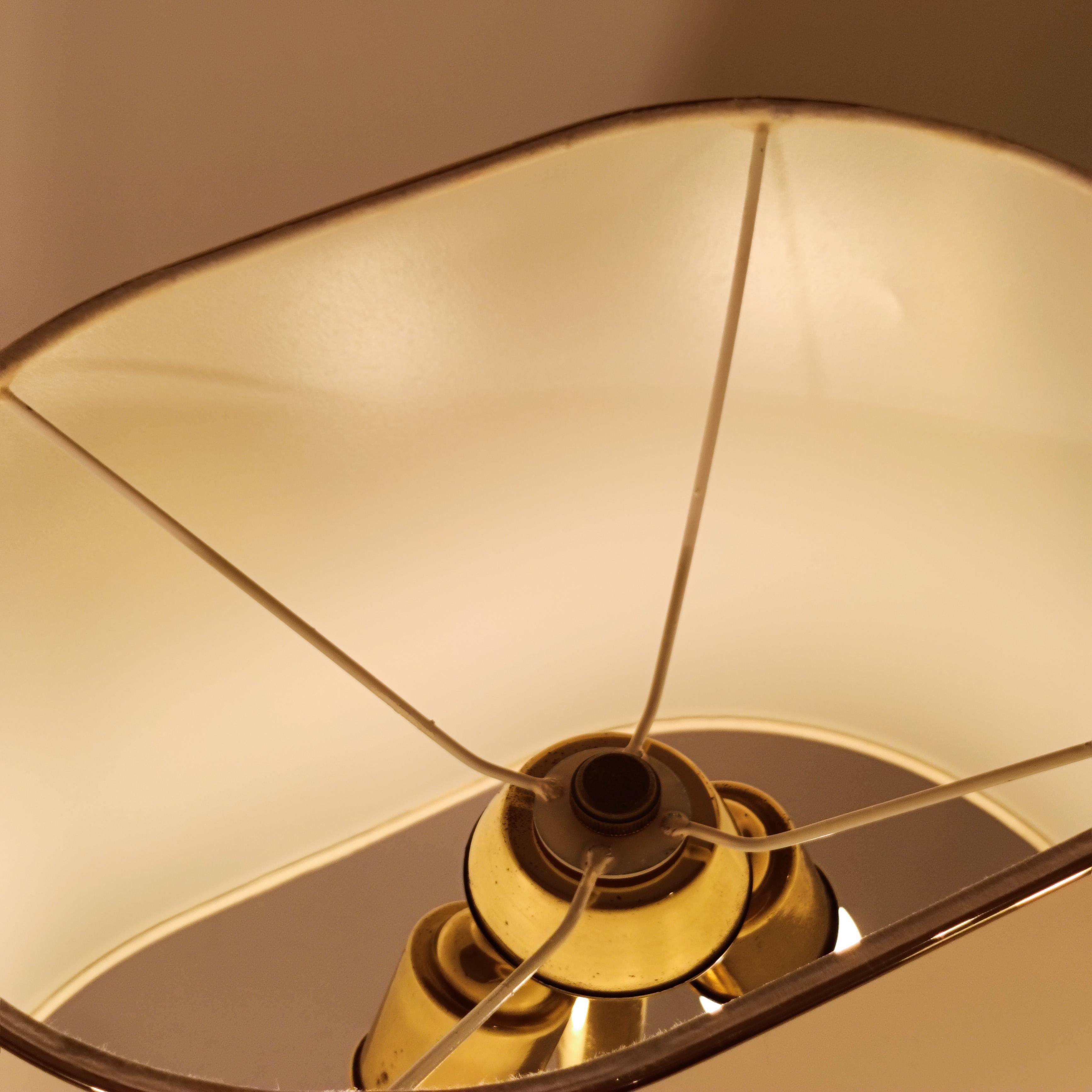 Dupré-Lafon. Art Deco and Hollywood Regency style table lamp, France, 1960s For Sale 5