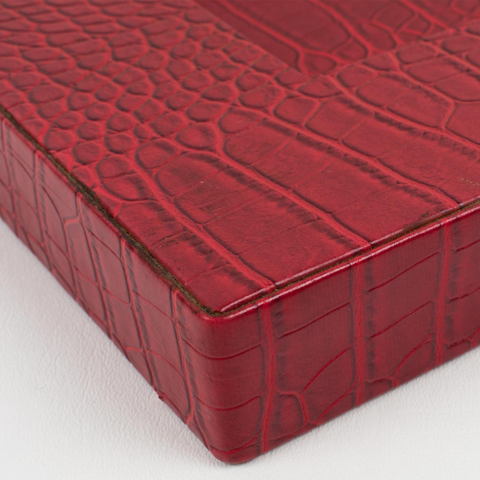 Cendrier en cuir rouge et cristal de style Dupre Lafon - Vide-Poche pour cigares en vente 7