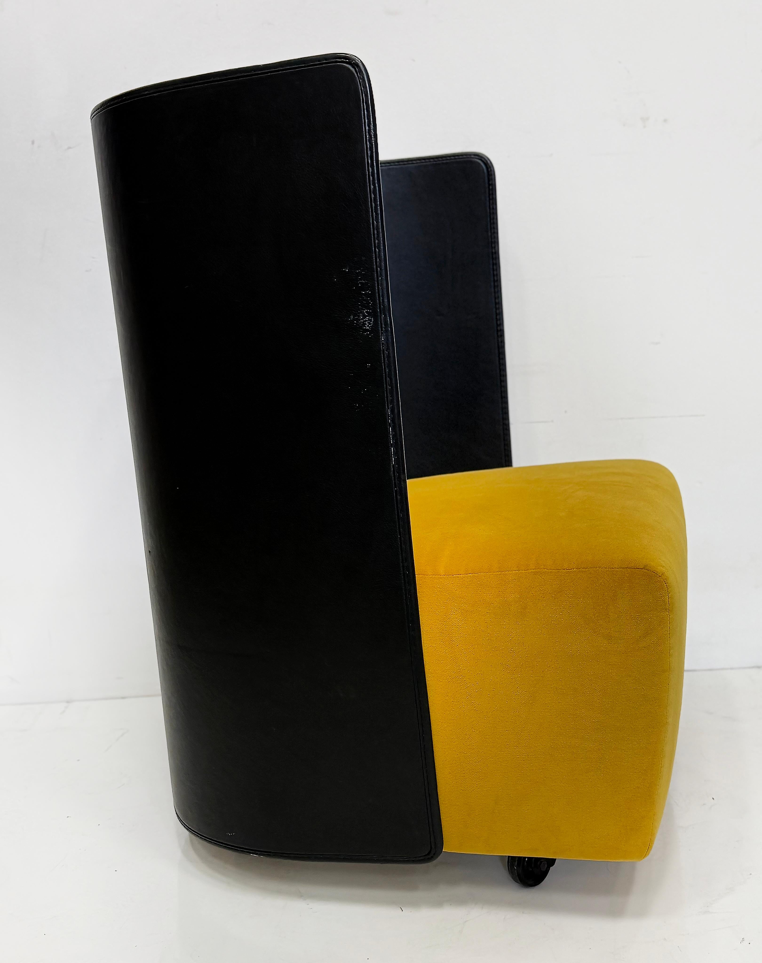 D'Urbino, Lomazzi for Zanotta 1984 Campo High Back Chair in Leather and Fabric Cuero en venta