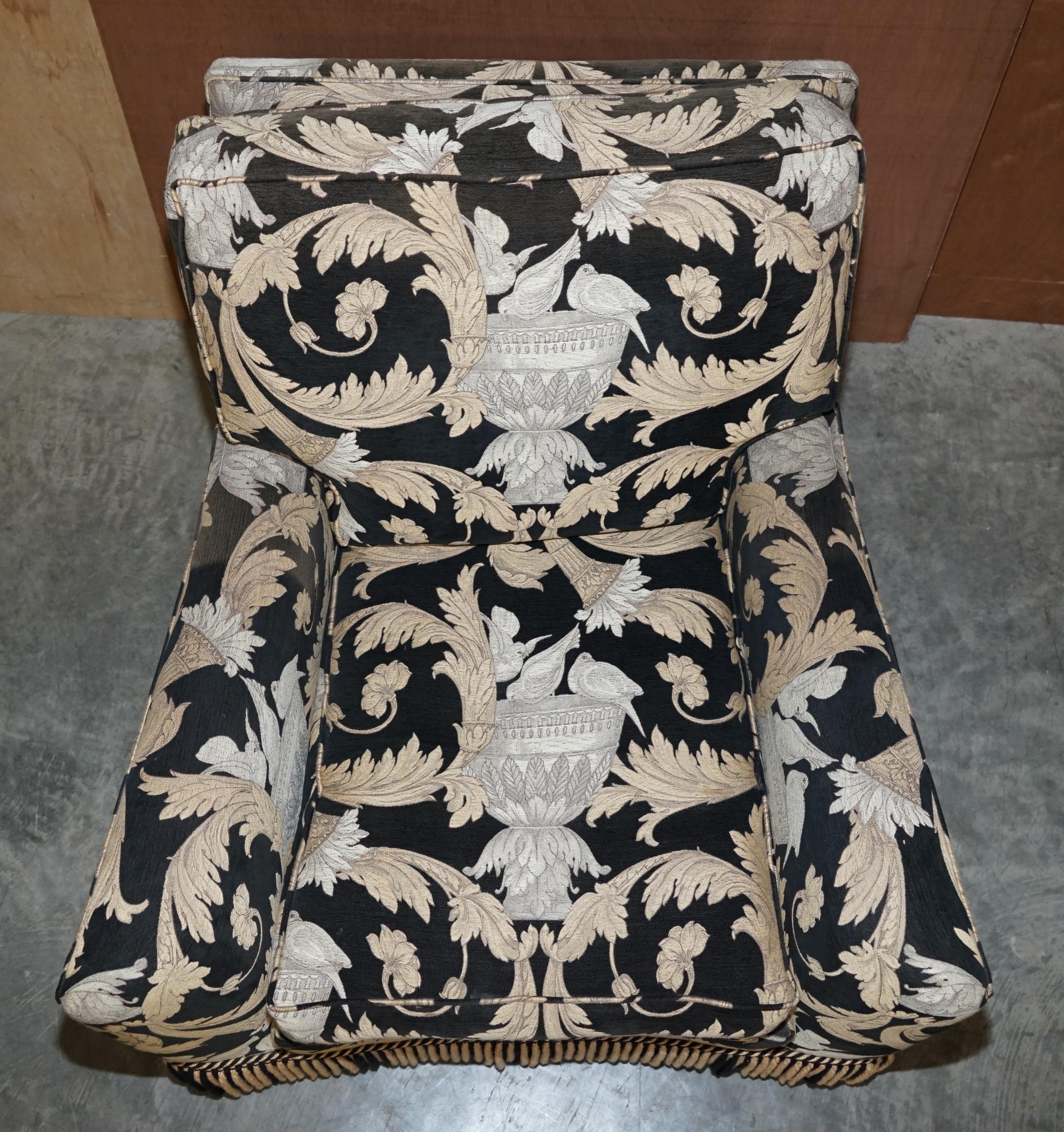 Duresta Diplomat Three Piece Sofa & Armchair Suite Versace Italian Upholstery 8