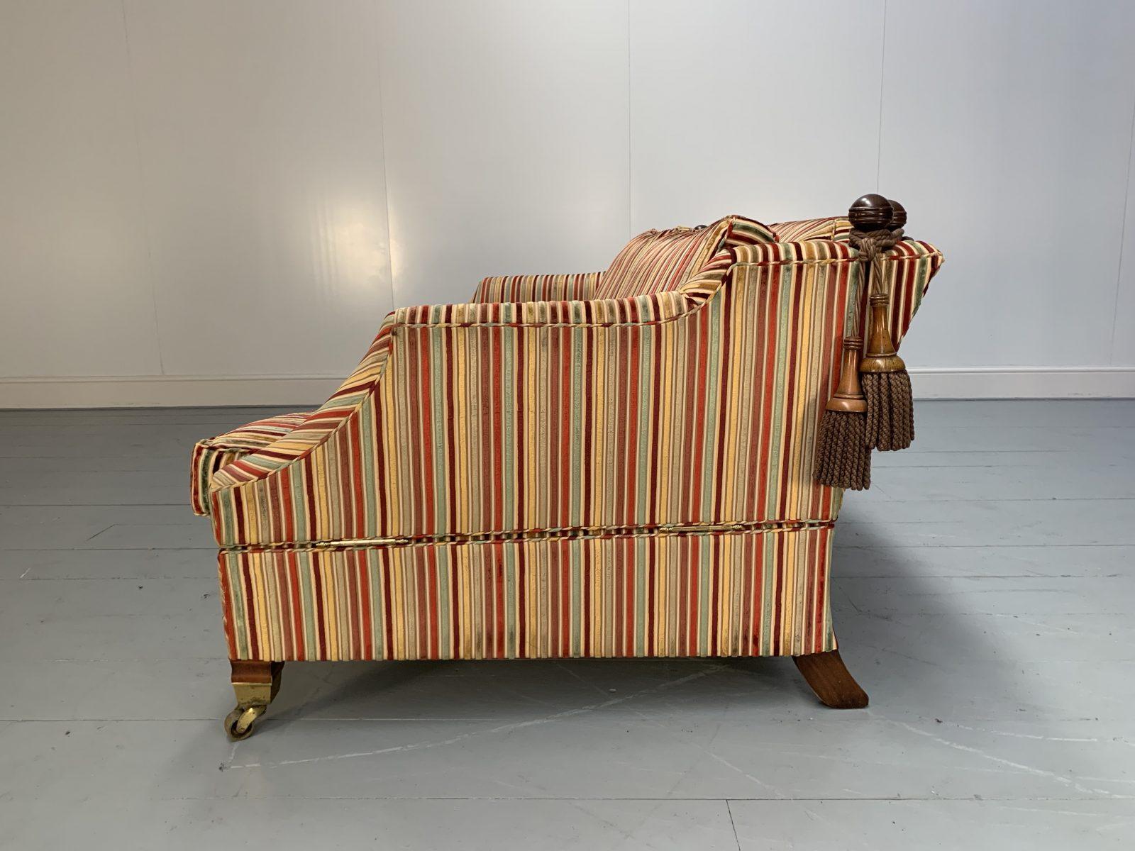 Duresta “Hornblower” Large 2.5-Seat Sofa in Striped Velvet Fabric In Good Condition For Sale In Barrowford, GB