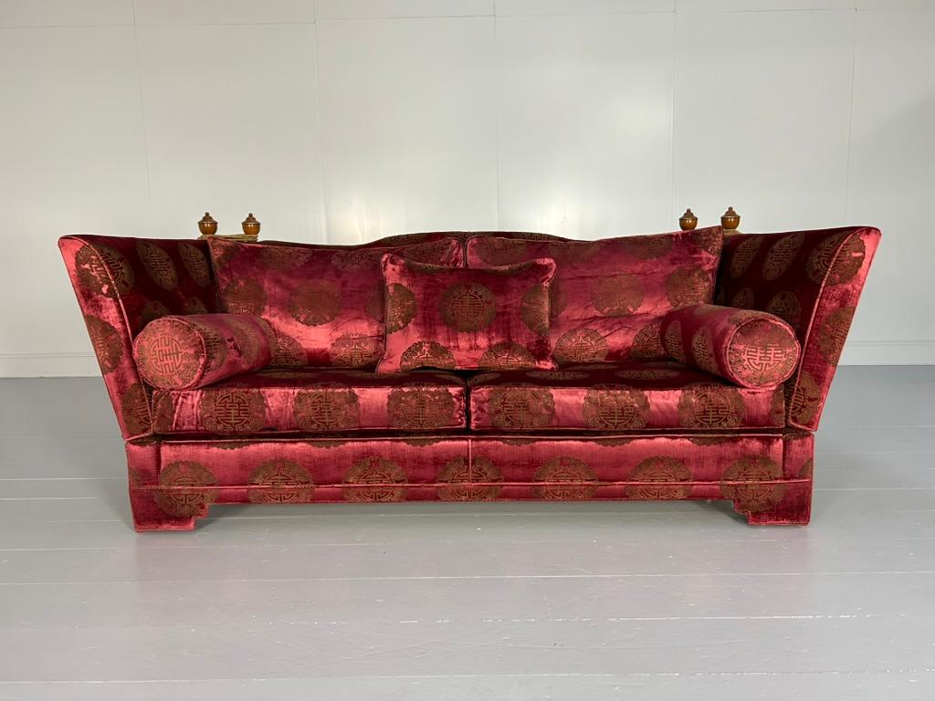 On offer on this occasion is a superb, majestic Duresta 