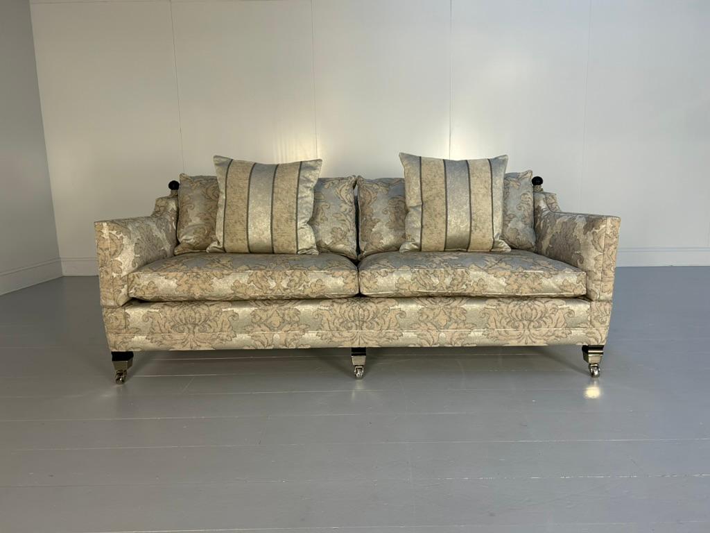 XXIe siècle et contemporain Canapé et fauteuil Trafalgar de Duresta en damas métallique en vente