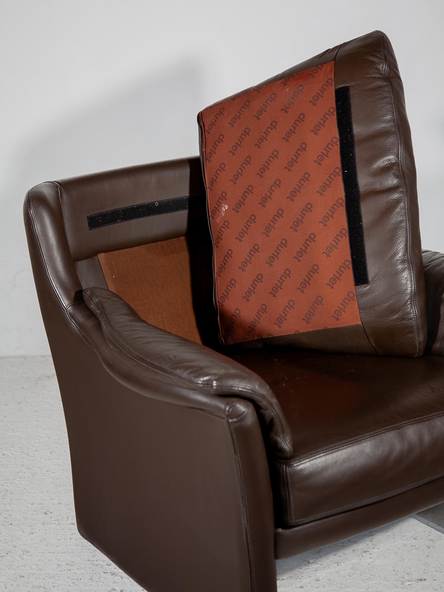 Late 20th Century  Durlet Lounge Chair, Buffolo Brown Leather, 1970s For Sale