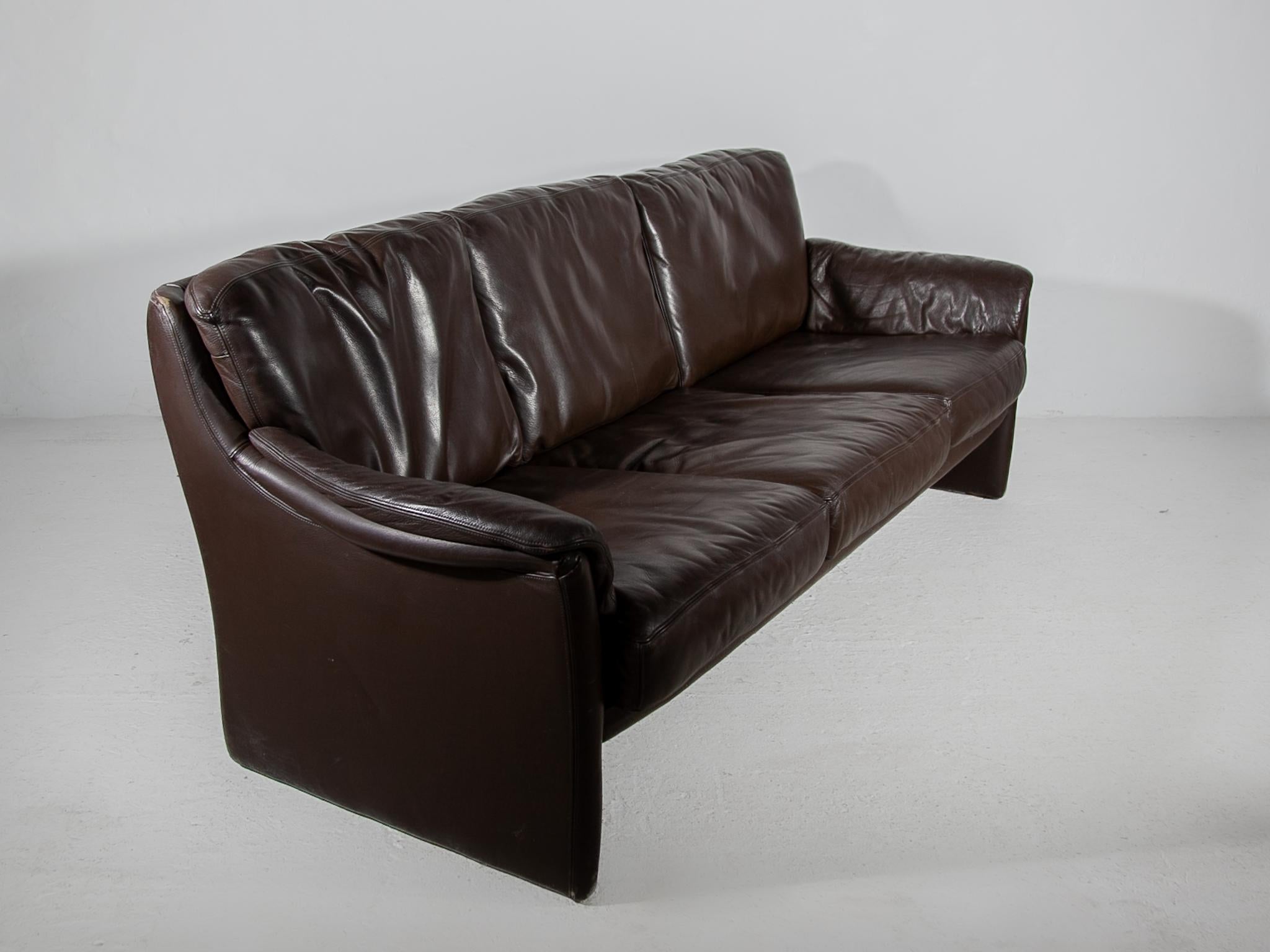 Belgian DURLET Three seat Sofa, 1970s For Sale