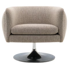 D'urso Swivel Lounge Chair for Knoll.  Neutral Upholstery with Chrome Tulip Base