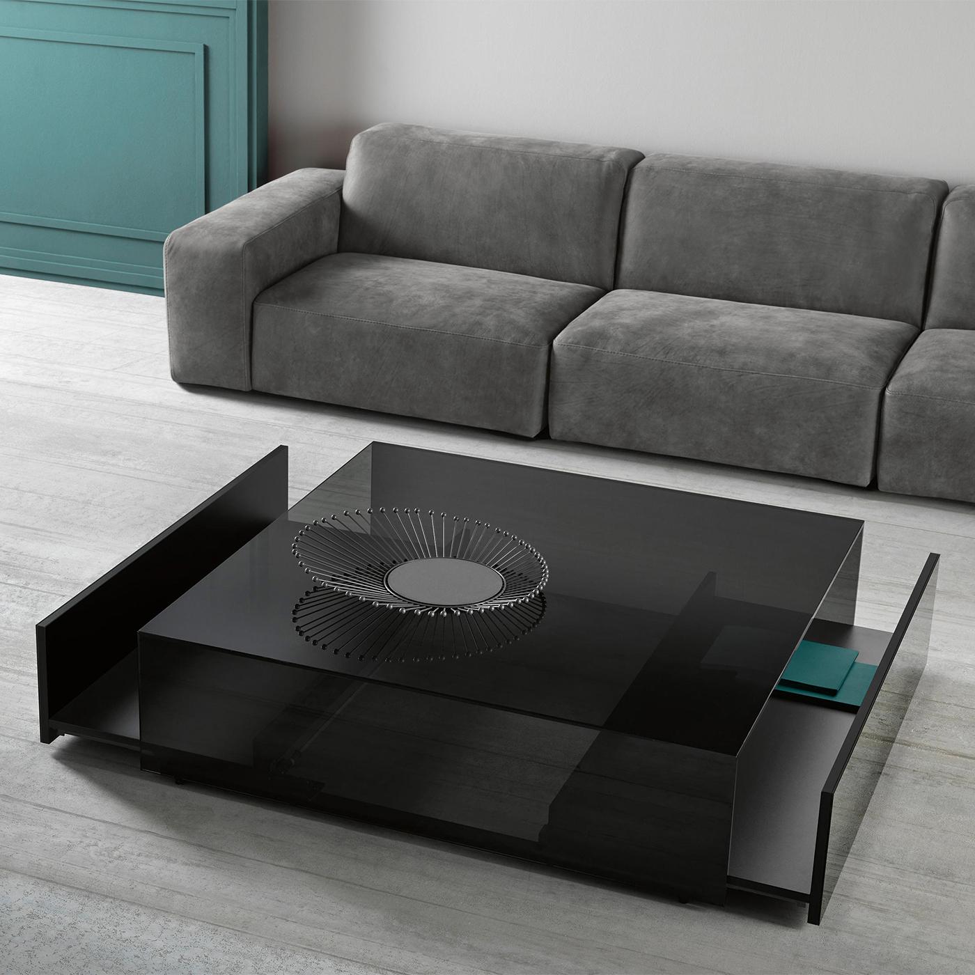 Dusk Square Coffee Table In New Condition For Sale In Paris, FR