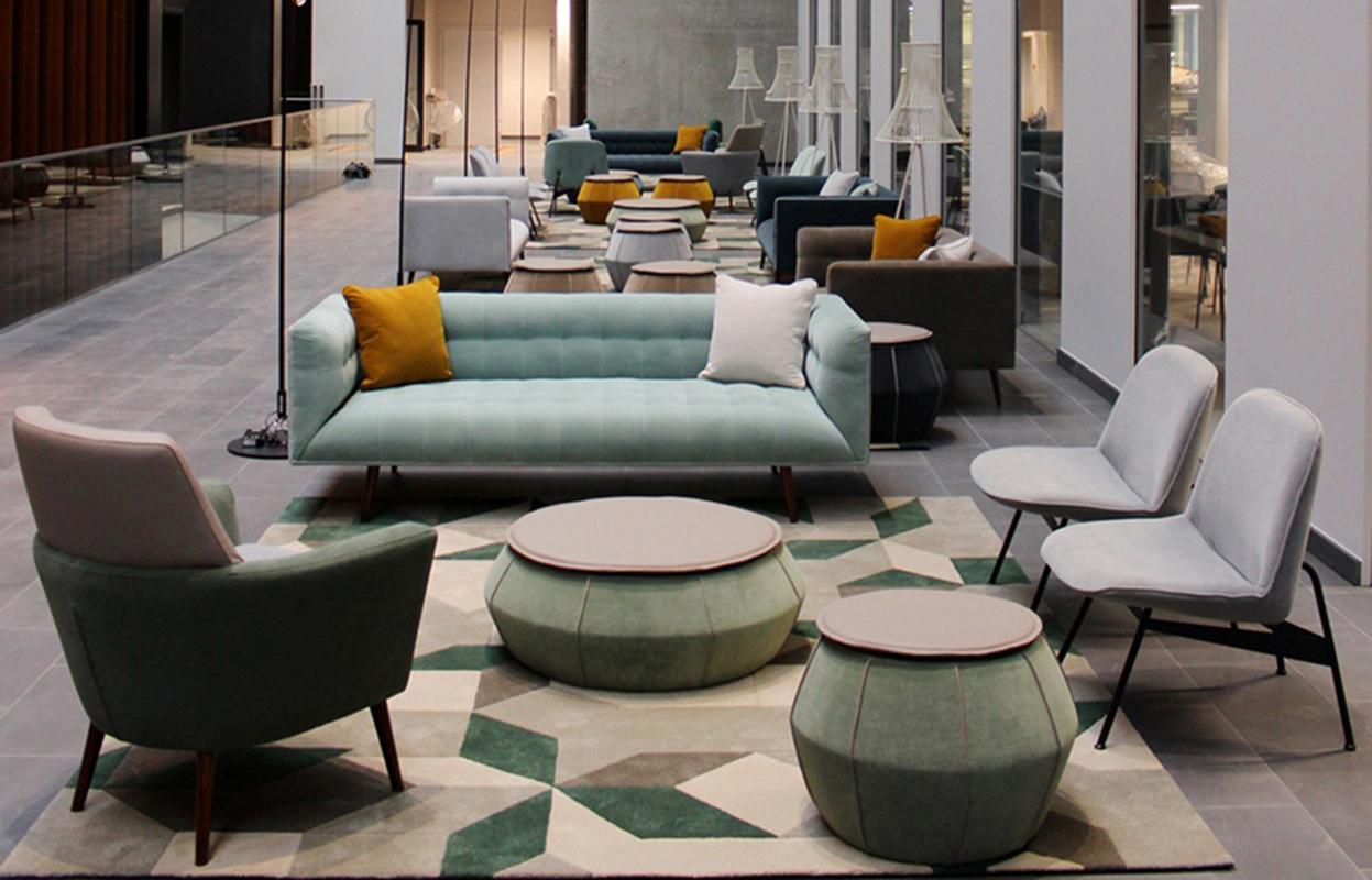 Sofa mit 3-Sitzer-Garderoben im Zustand „Neu“ im Angebot in Lisbon, PT