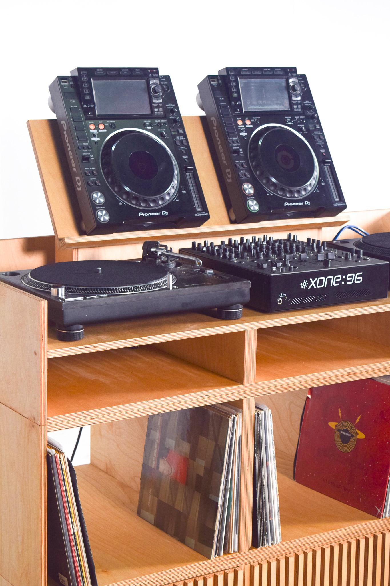 Cabina de DJ Dustwood en venta 1