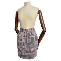Gonna in denim rosa polveroso anni '90 Moschino, modello antico italiano con incisione