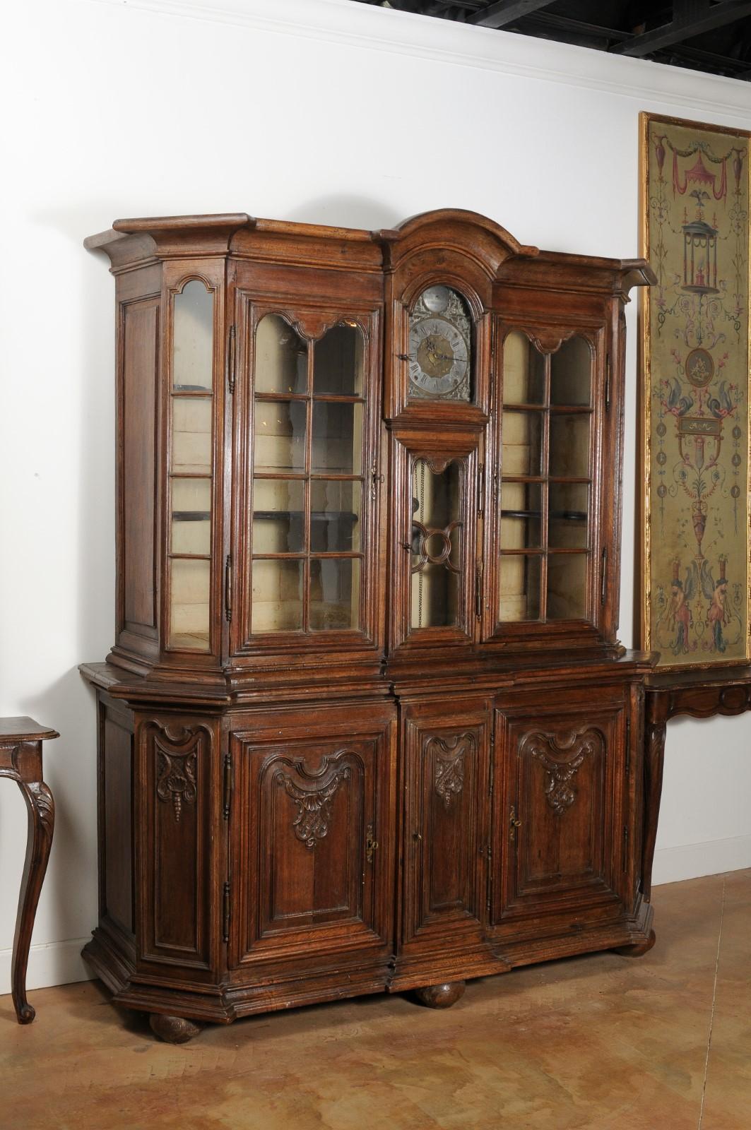 Dutch 1793s Carved Oak Buffet À Deux-Corps with Glass Doors and Pewter Clock For Sale 10