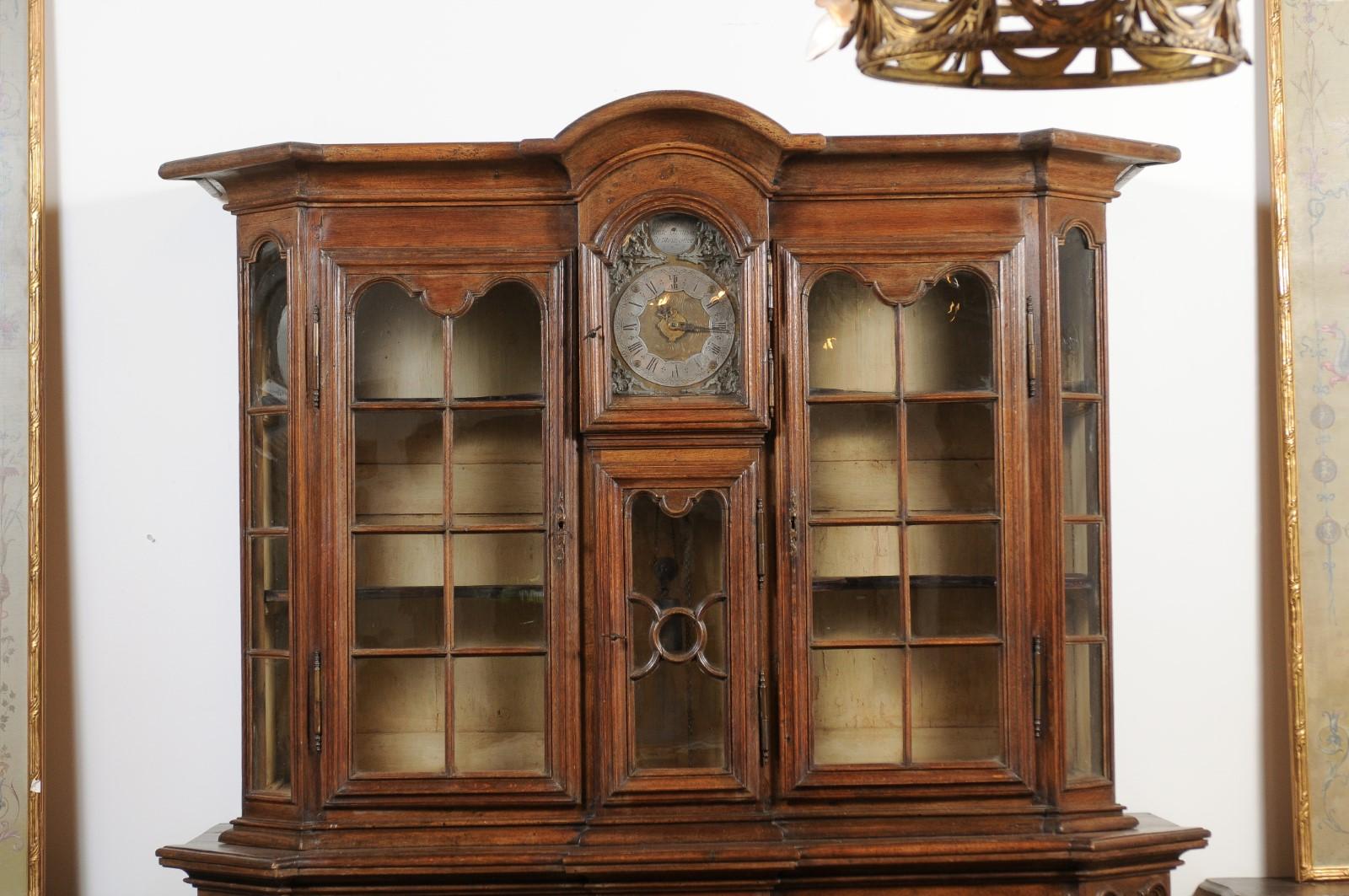 Dutch 1793s Carved Oak Buffet À Deux-Corps with Glass Doors and Pewter Clock For Sale 15