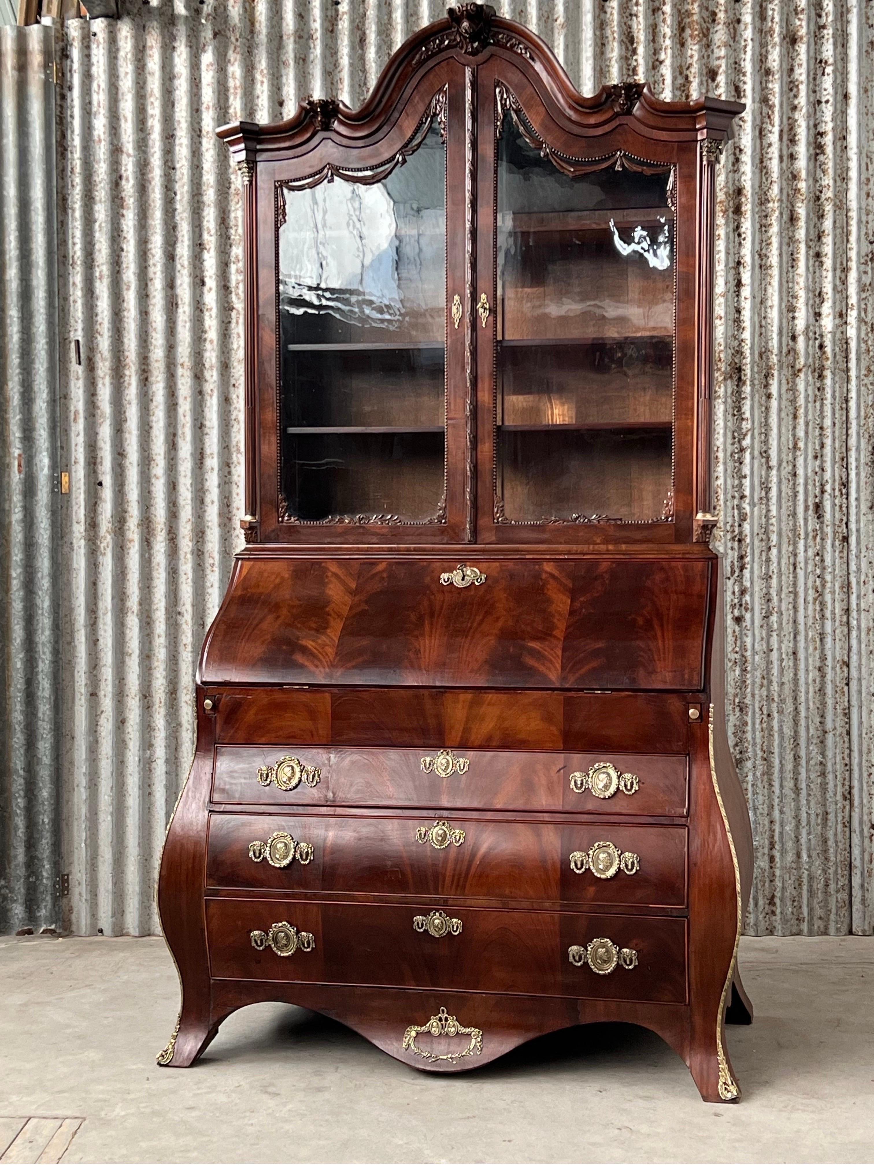 Louis XVI Dutch 18th century Cuban mahogany bombé writing cabinet with glass upstand.  For Sale