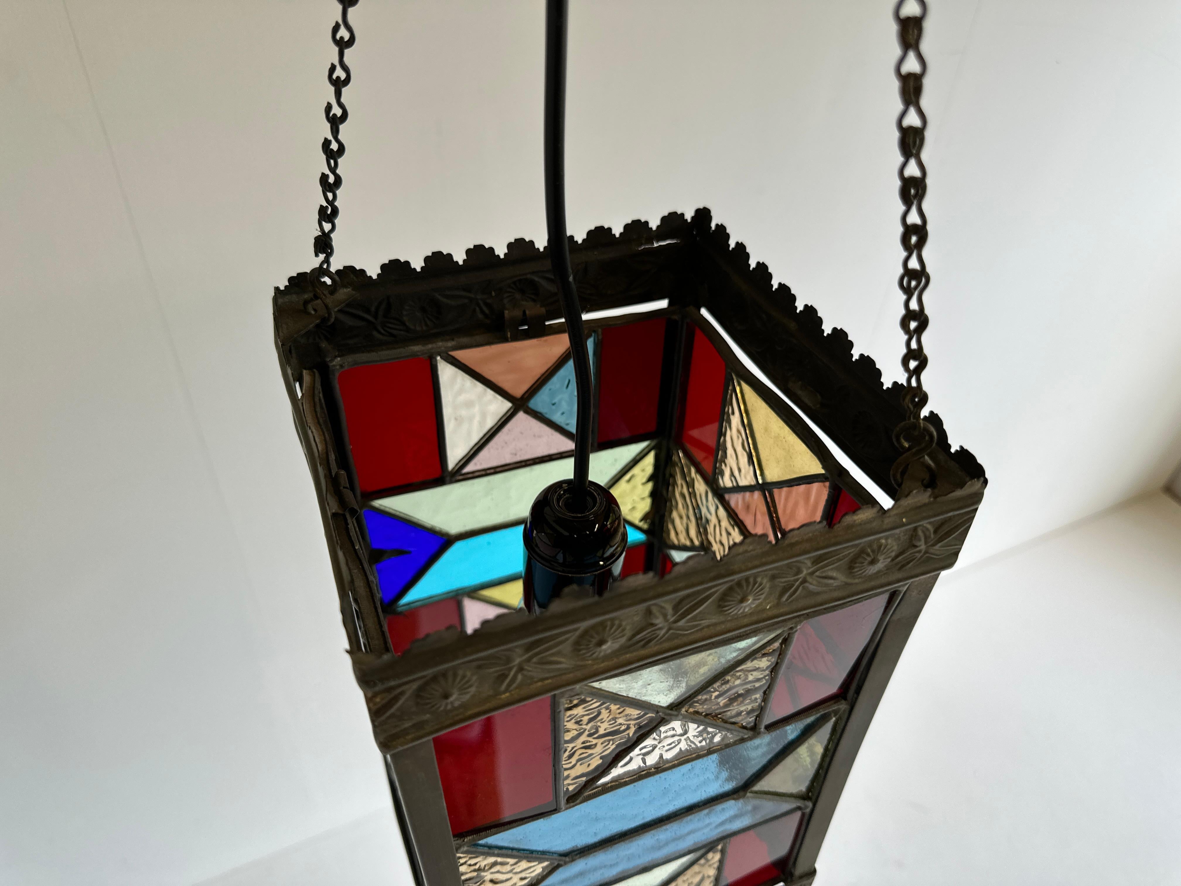 Dutch 1920 art deco stained glass arts & crafts lantern light pendant hallway  In Good Condition For Sale In Ijzendijke, NL