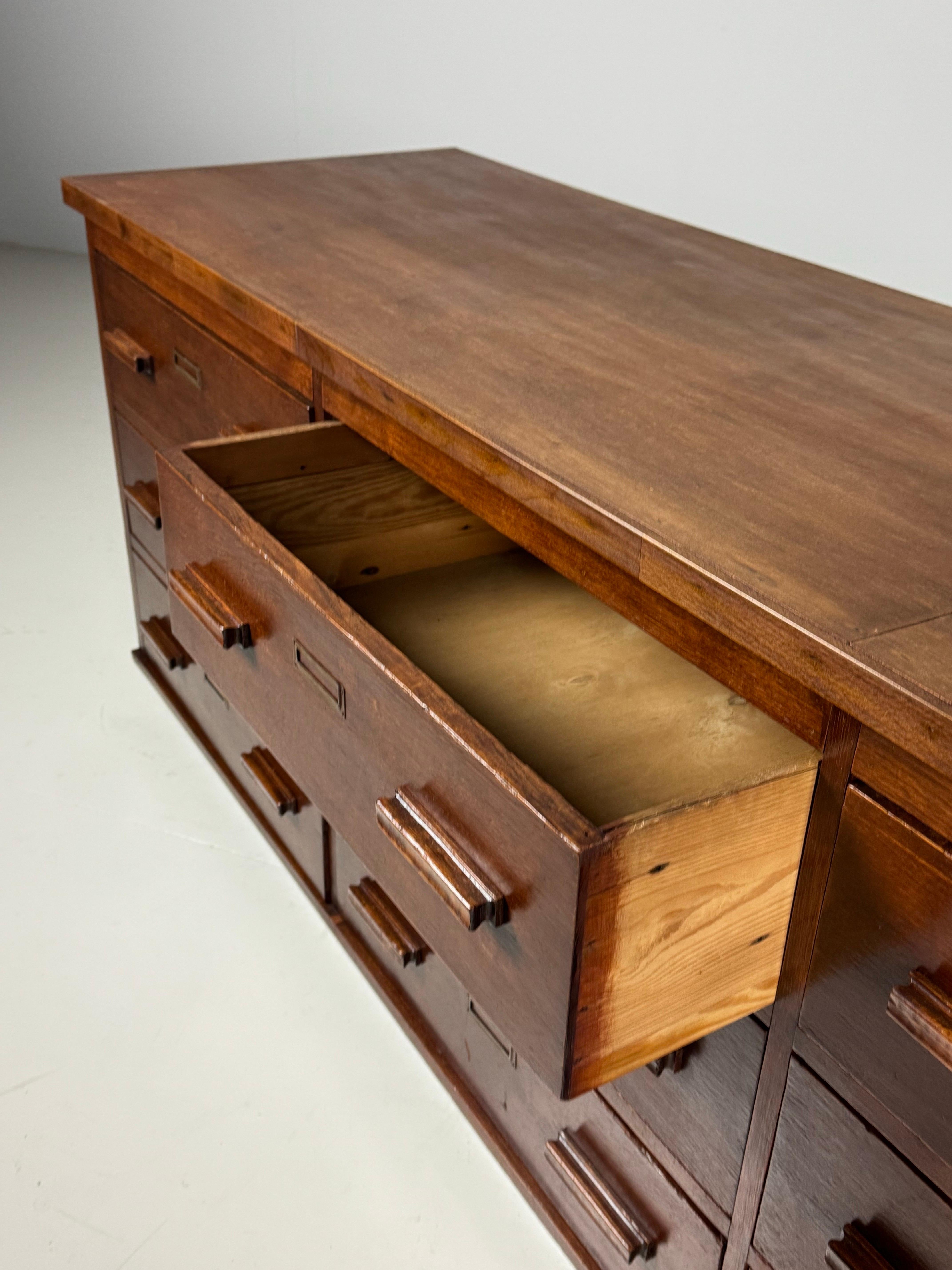 Dutch 1960s sideboard 2