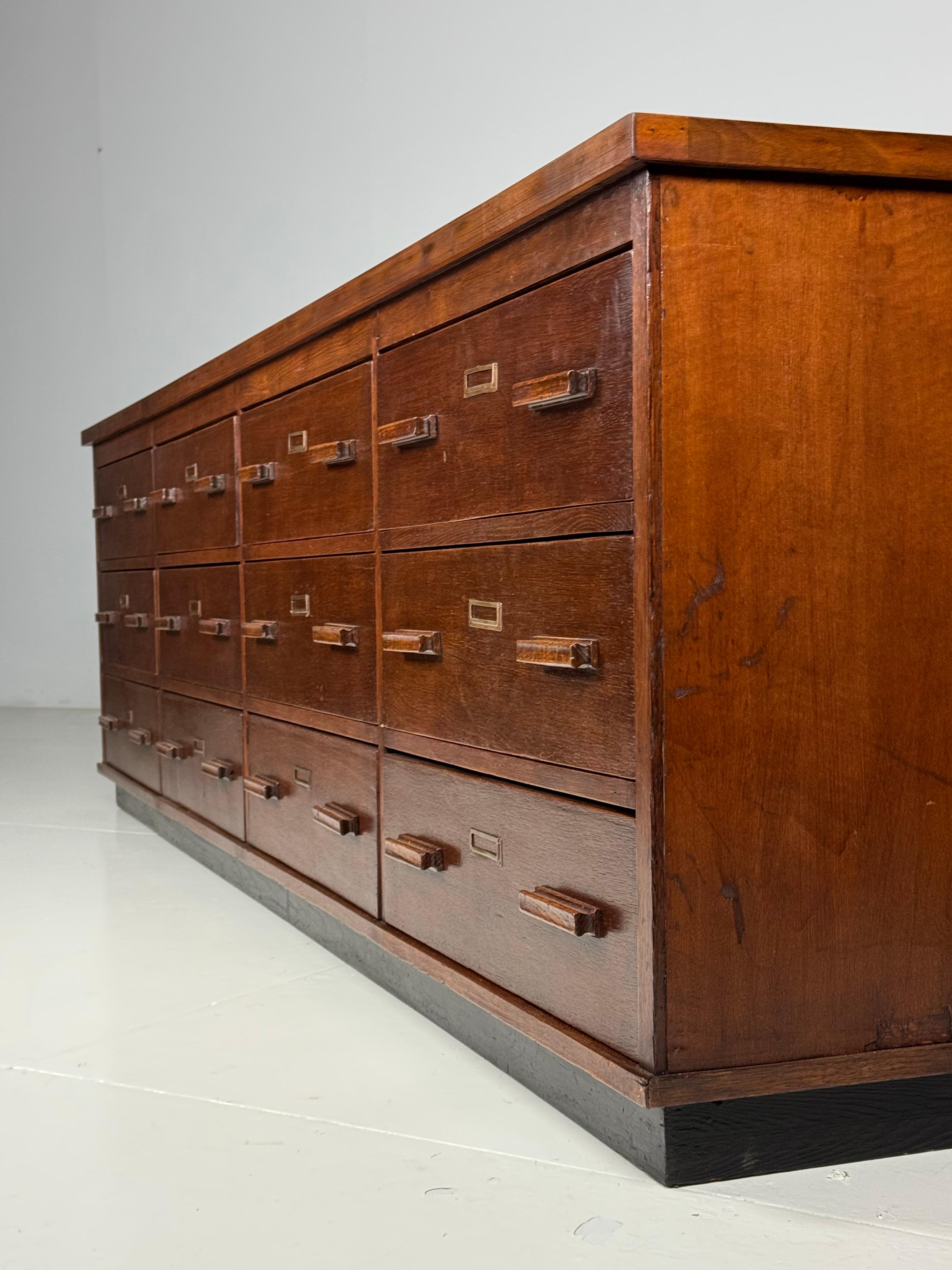 Dutch 1960s sideboard 4