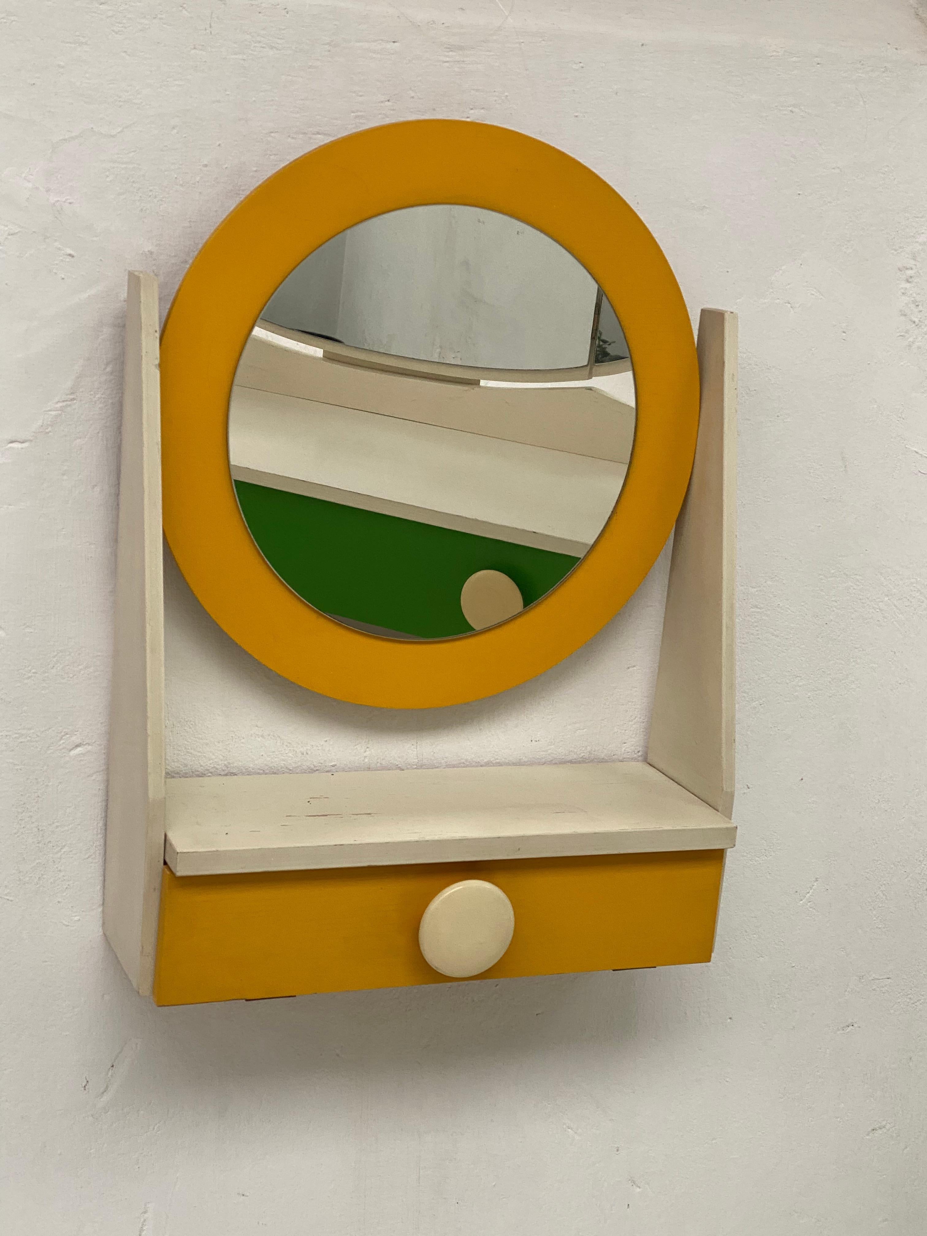 Cool Dutch 1970's Space Age Vanity Dressing Table & Matching Wallmounted Mirror  For Sale 1
