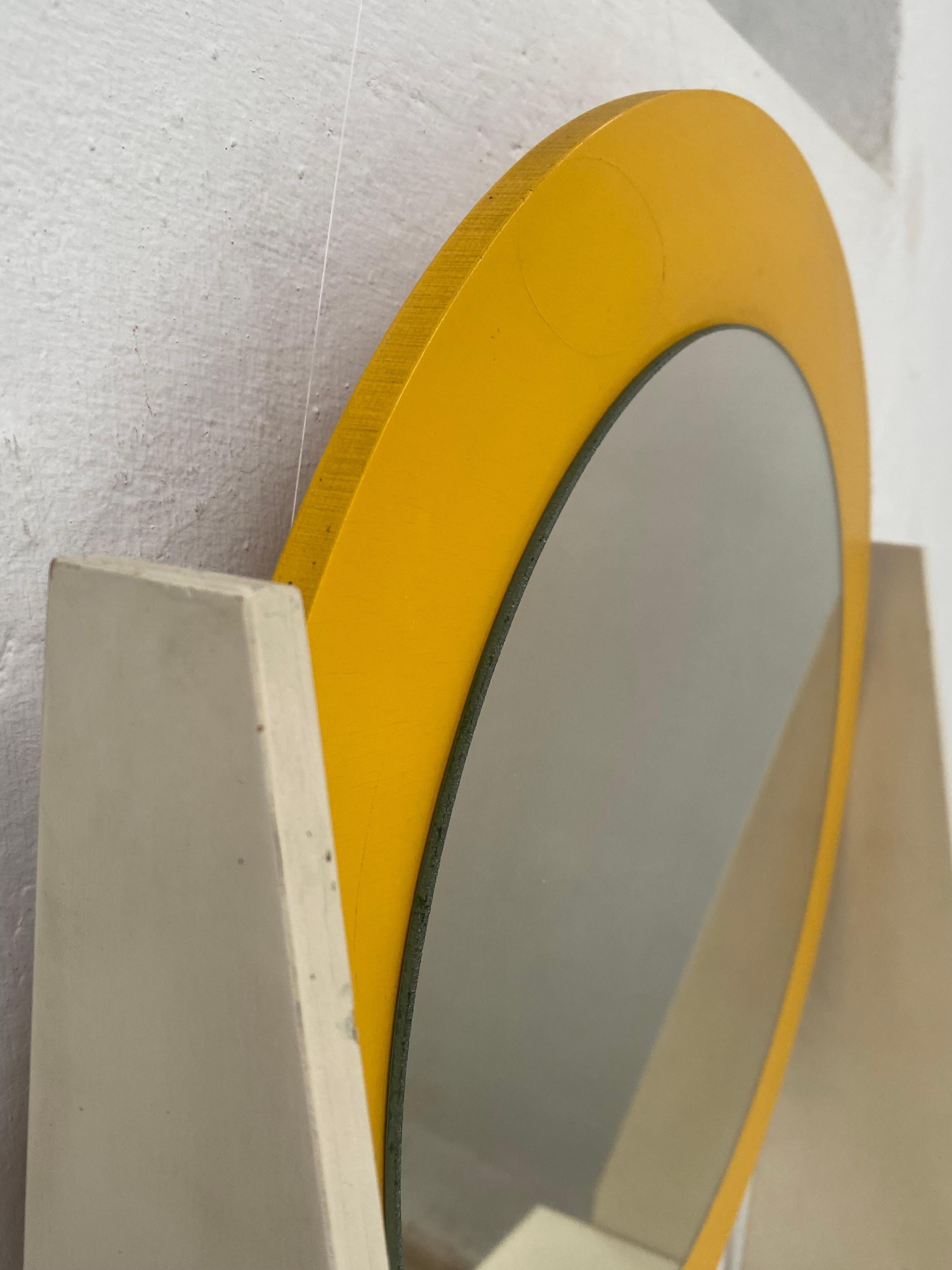 Cool Dutch 1970's Space Age Vanity Dressing Table & Matching Wallmounted Mirror For Sale 4