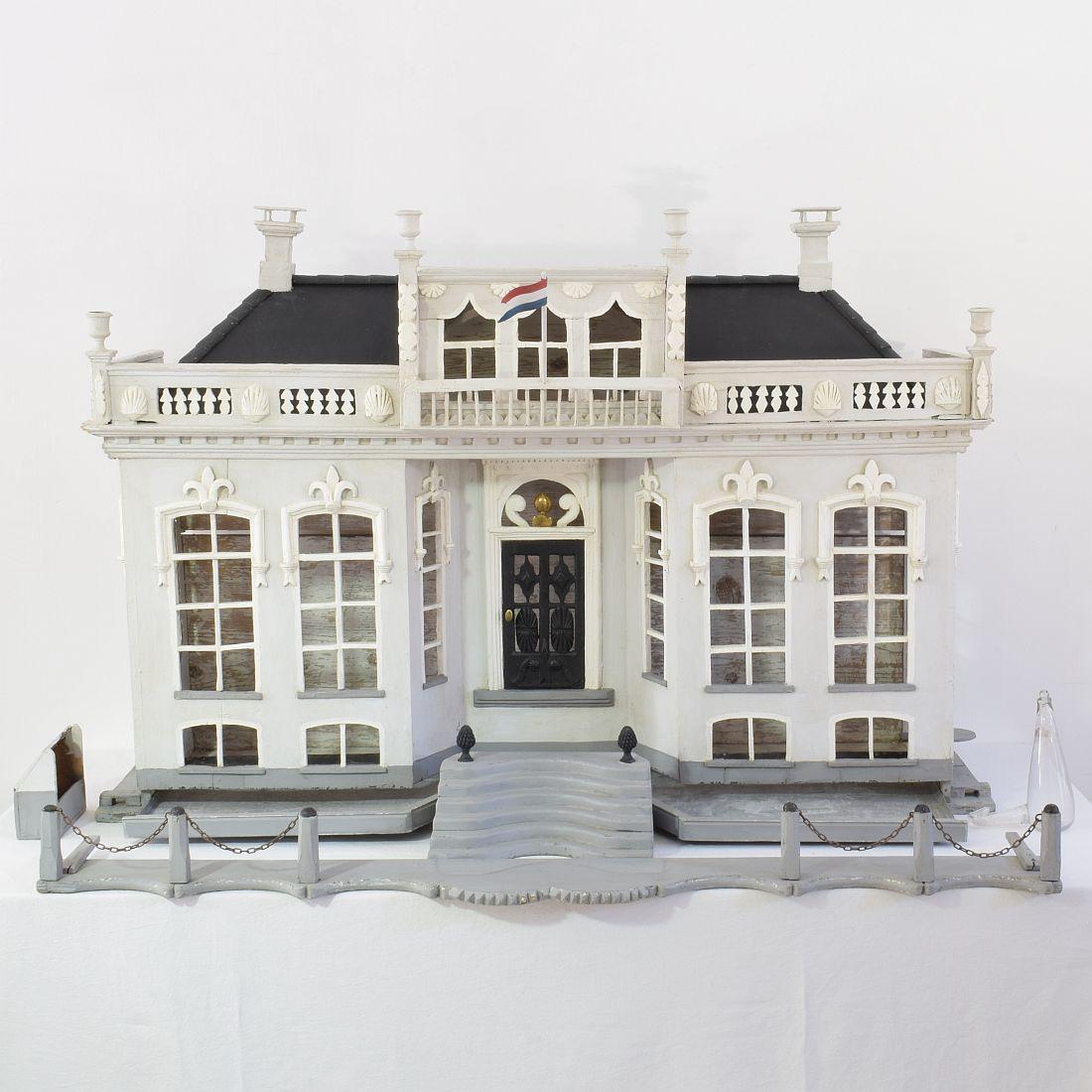 Dutch 19th Century Folk Art Architectural Miniature Mansion Pigeon / Birdcage For Sale 7