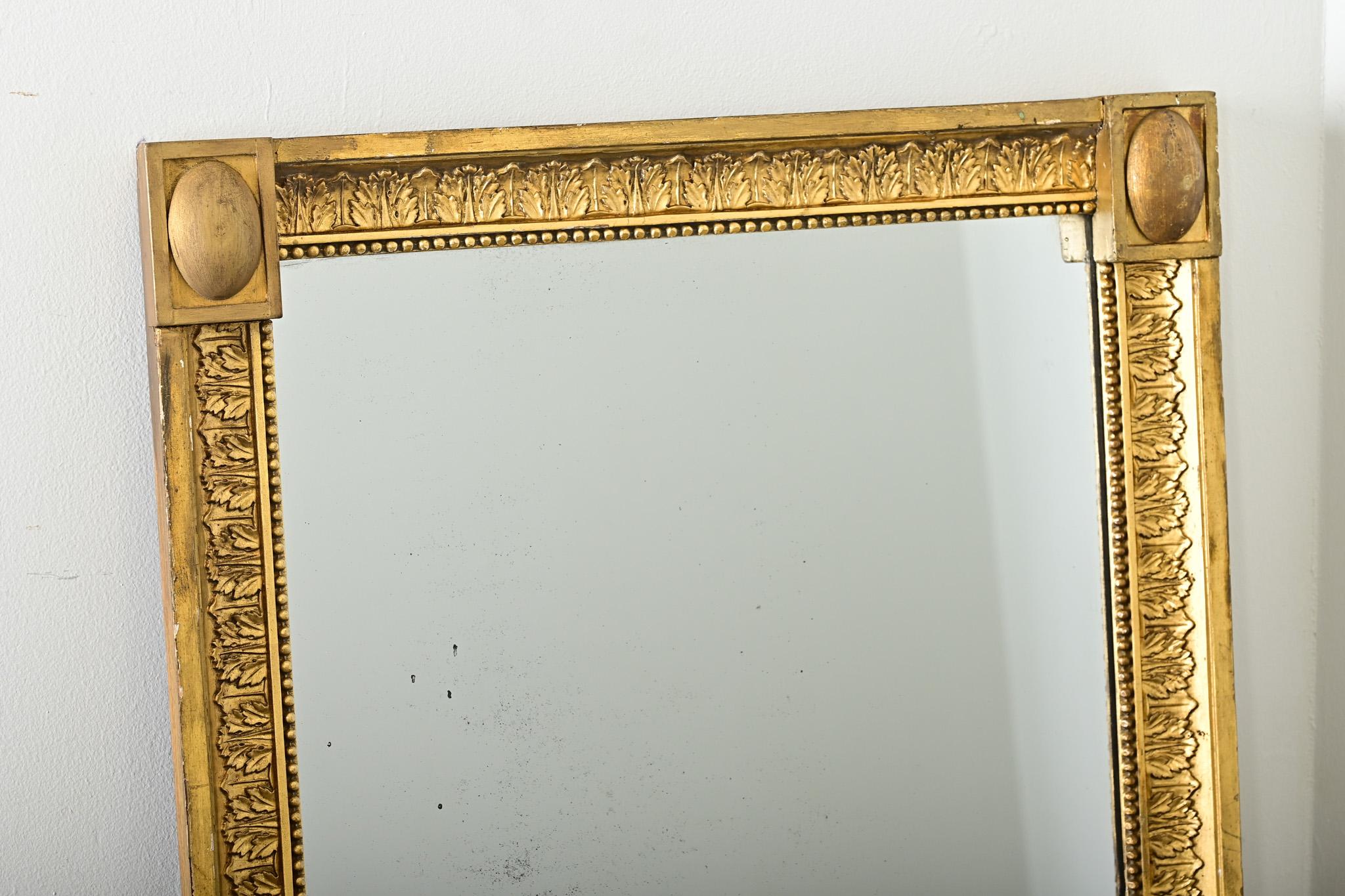 Dutch 19th Century Gilt Symmetrical Mirror For Sale 2