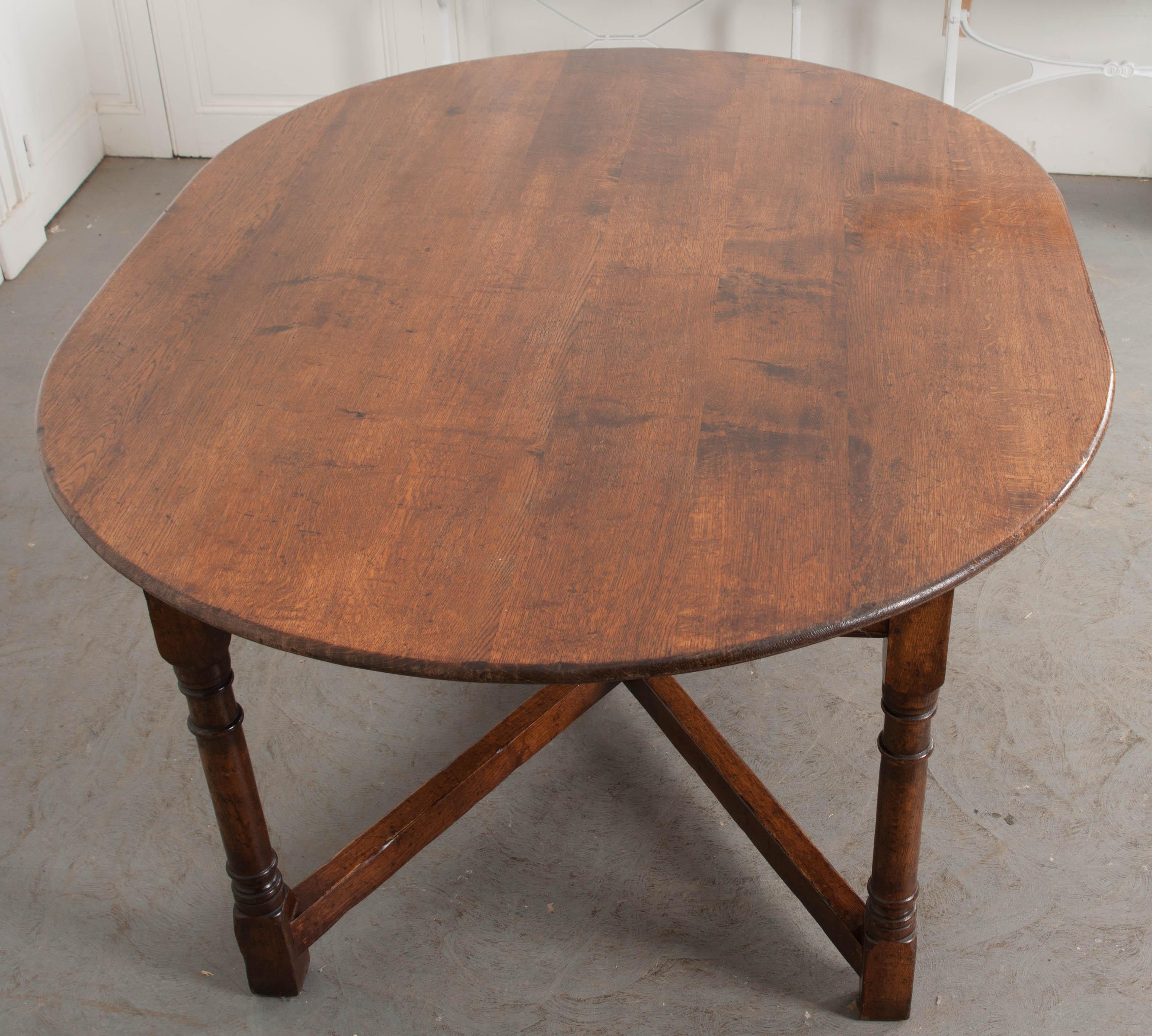 Dutch 19th Century Oval Oak Dining Table 3