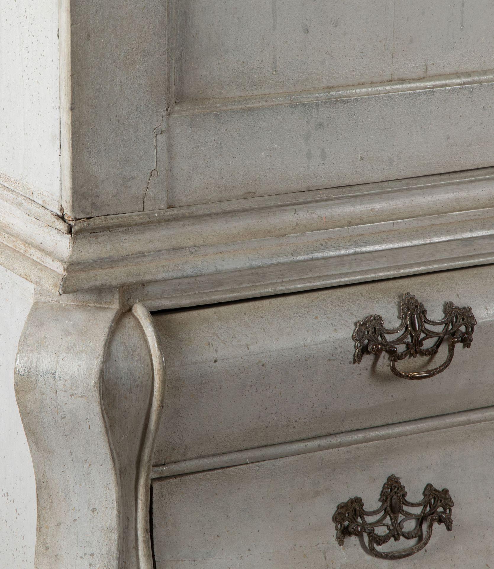 Dutch 19th Century Painted Linen Press 9