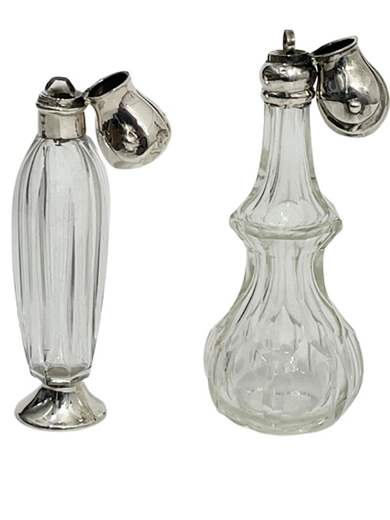 Niederländische Silber- und Kristallcent- oder Parfümflaschen des 19. Jahrhunderts im Zustand „Gut“ im Angebot in Delft, NL