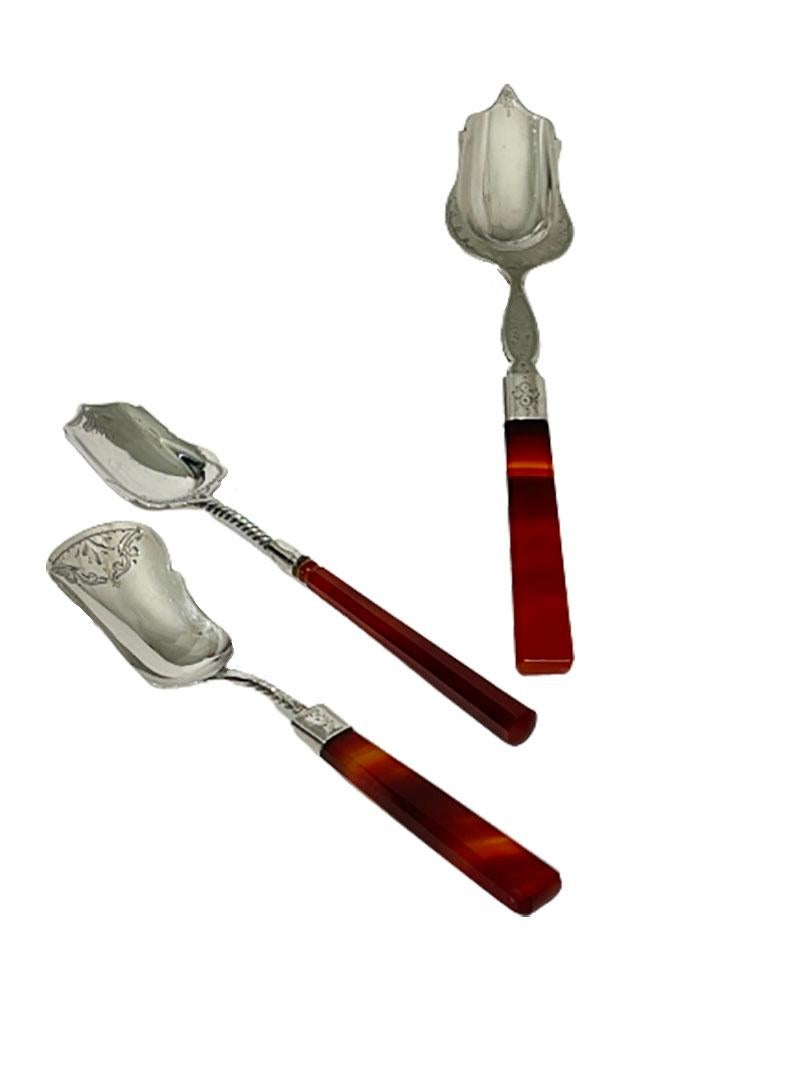Dutch 19th Century Silver Sugar Spoons with Agate Handles In Good Condition For Sale In Delft, NL